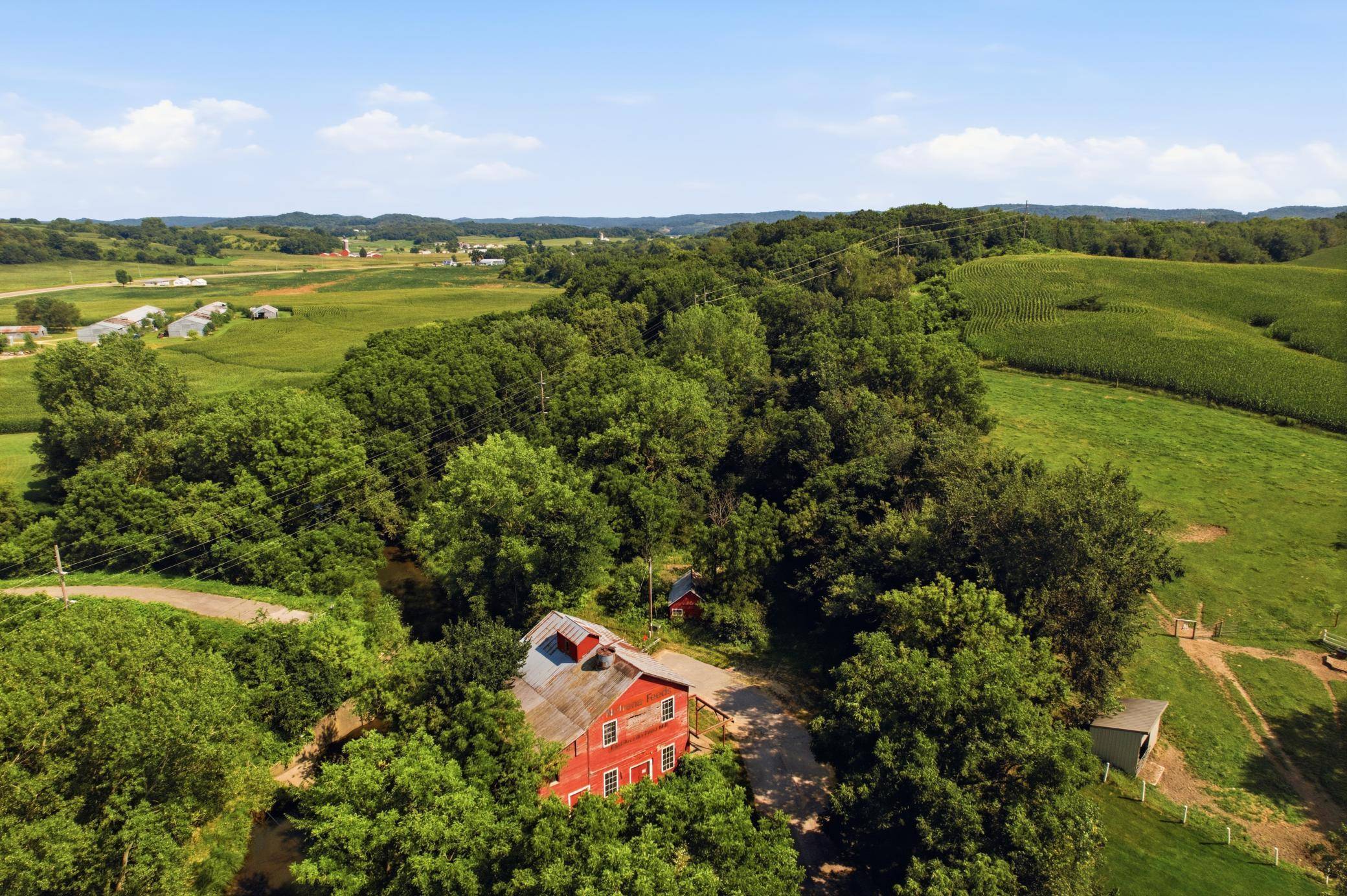 W25818 Mill Road, Arcadia, WI 54612