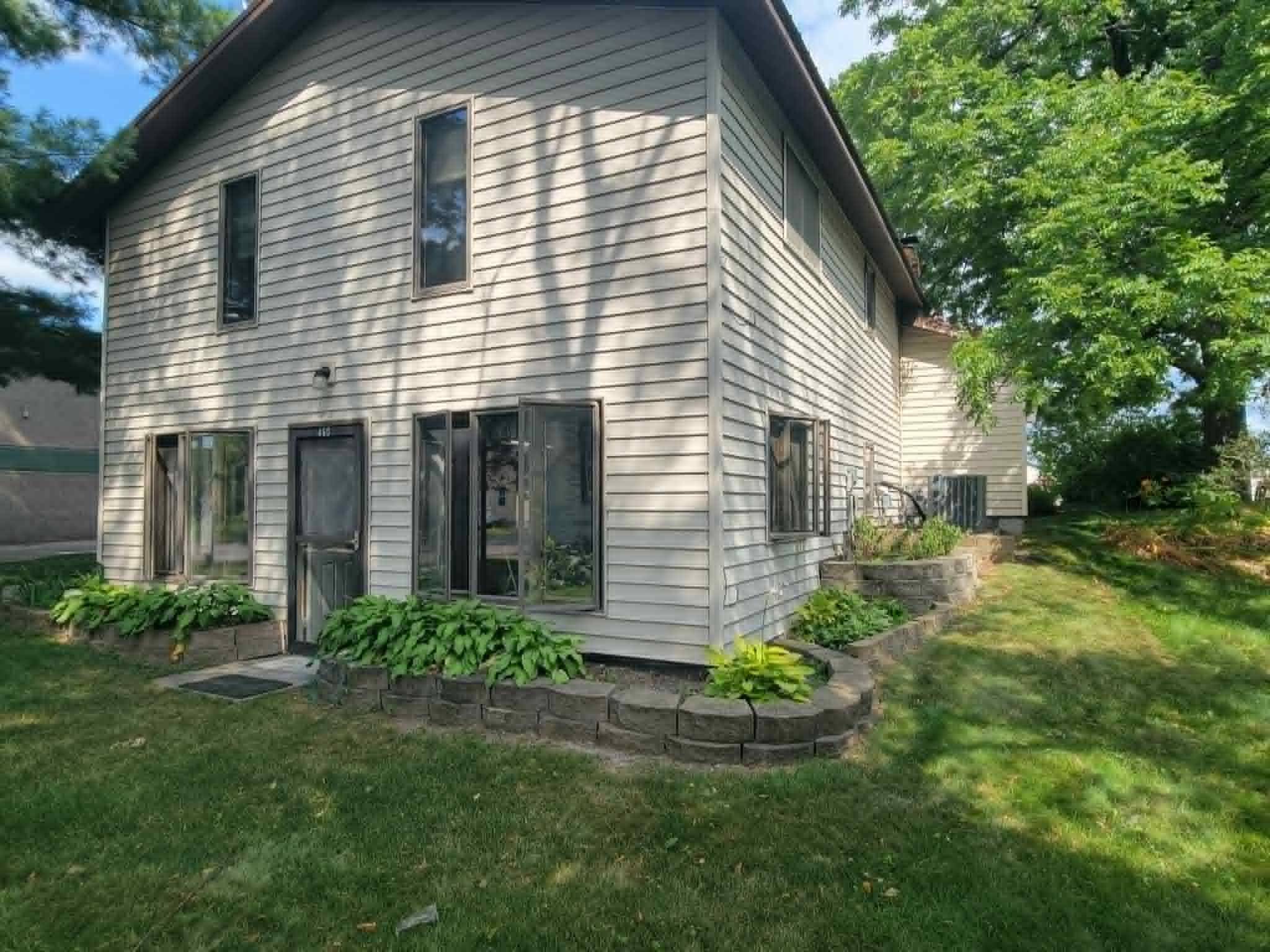 460 4th AVE S, Isle, MN 56342