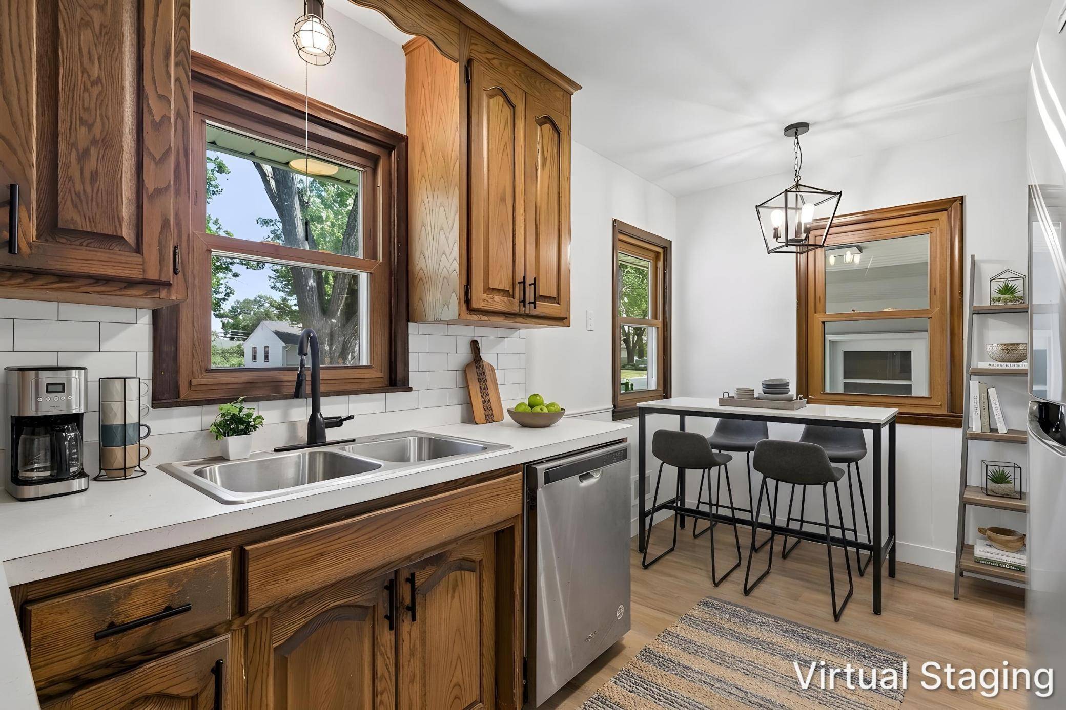 6921 Major AVE N, Brooklyn Center, MN 55429