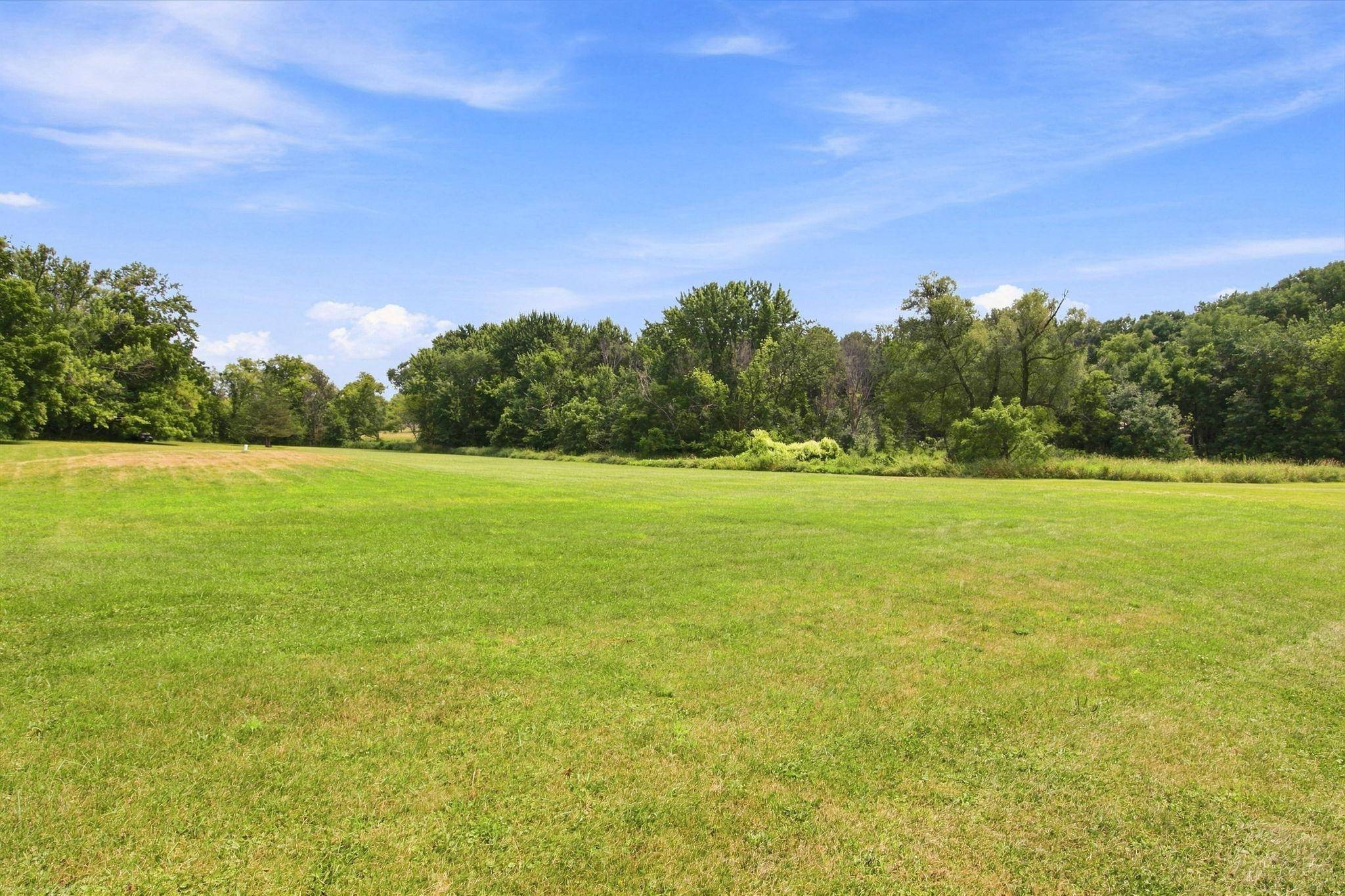 918 County Rd 92 N, Maple Plain, MN 55359