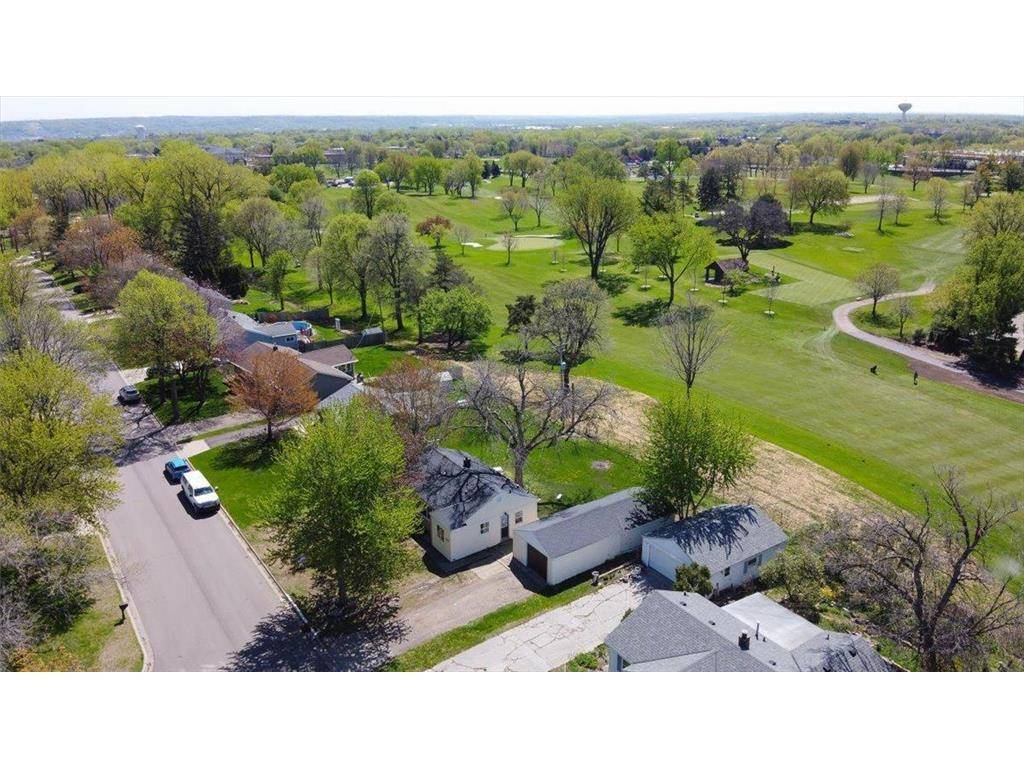 140 Carol LN, West Saint Paul, MN 55118