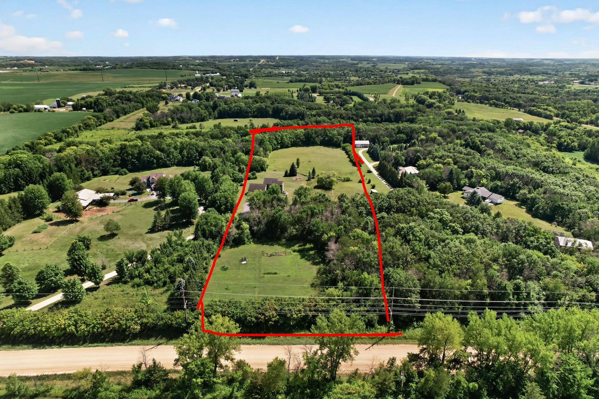 4901 E 250th ST, Elko New Market, MN 55020