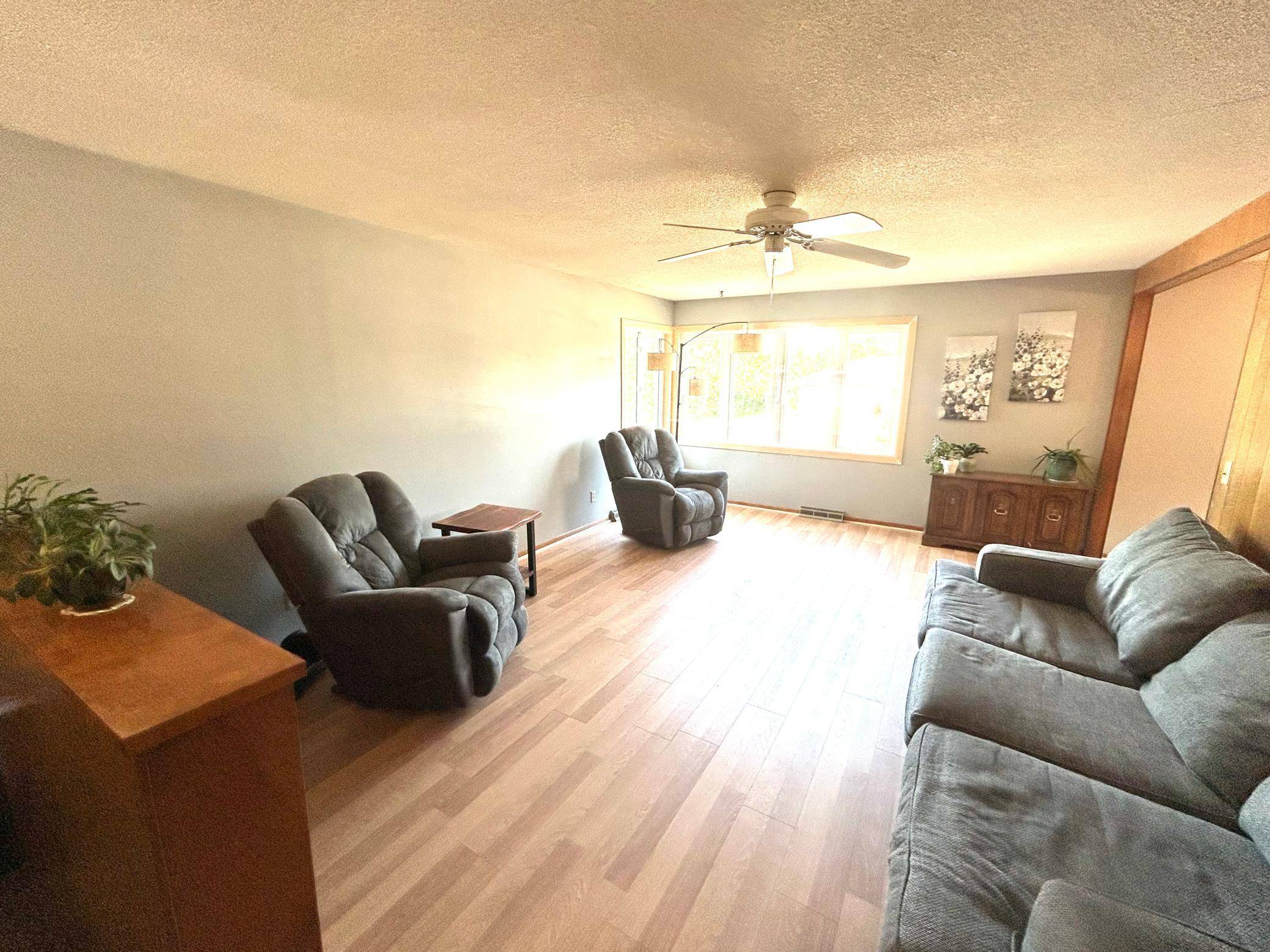 1025 9th ST SW, Wadena, MN 56482