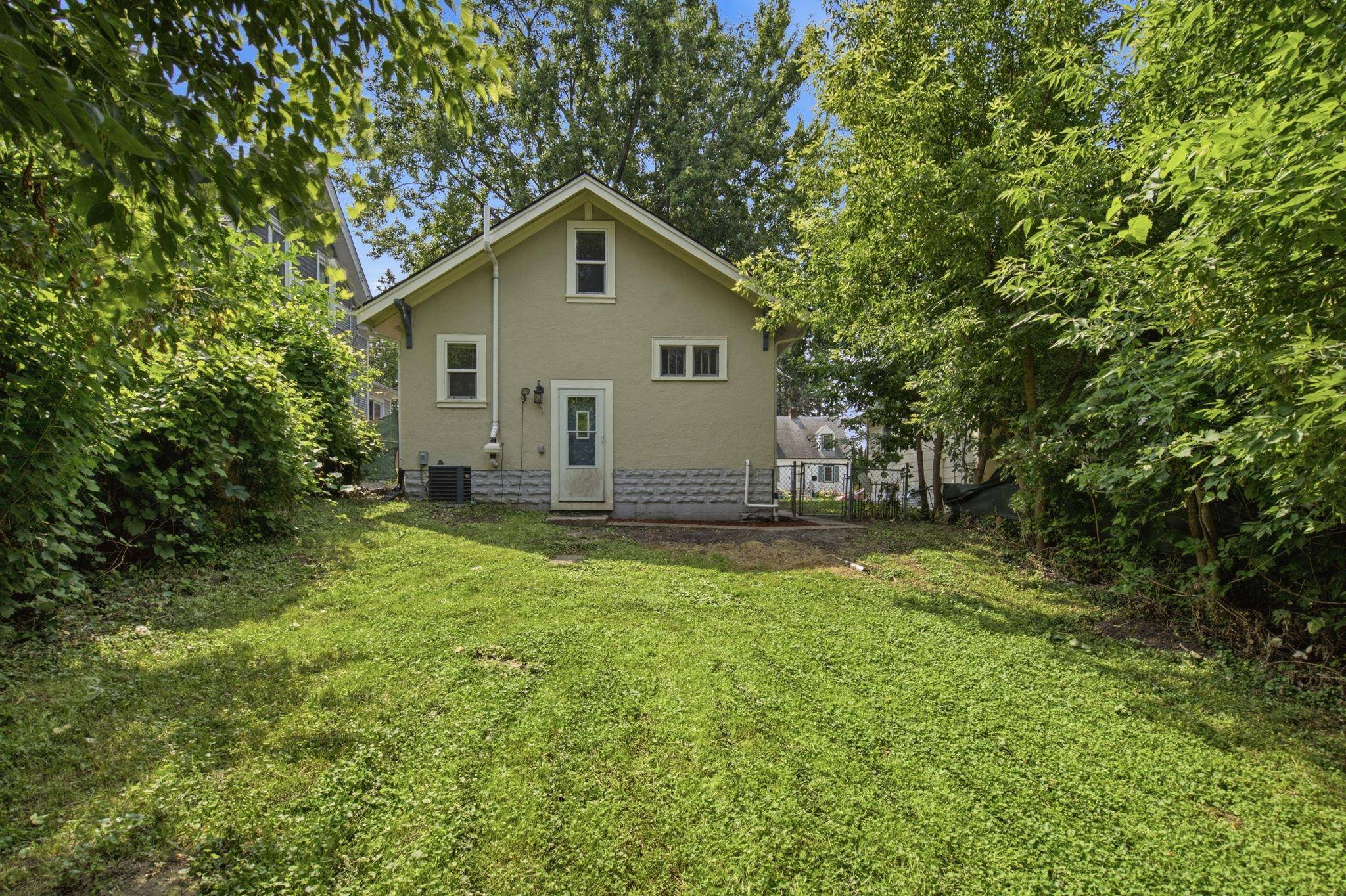 1037 Gould AVE NE, Columbia Heights, MN 55421