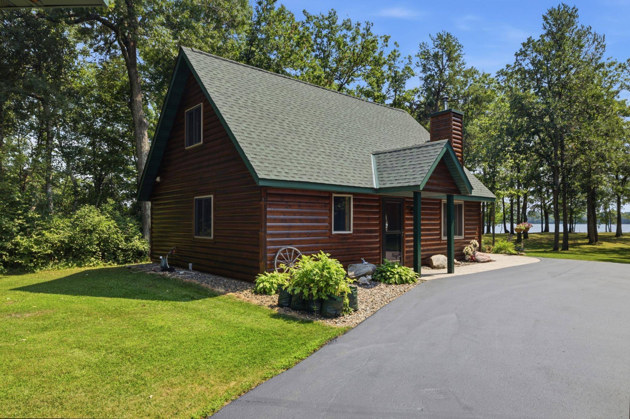 302 State 84 NW, Pine River, MN 56474