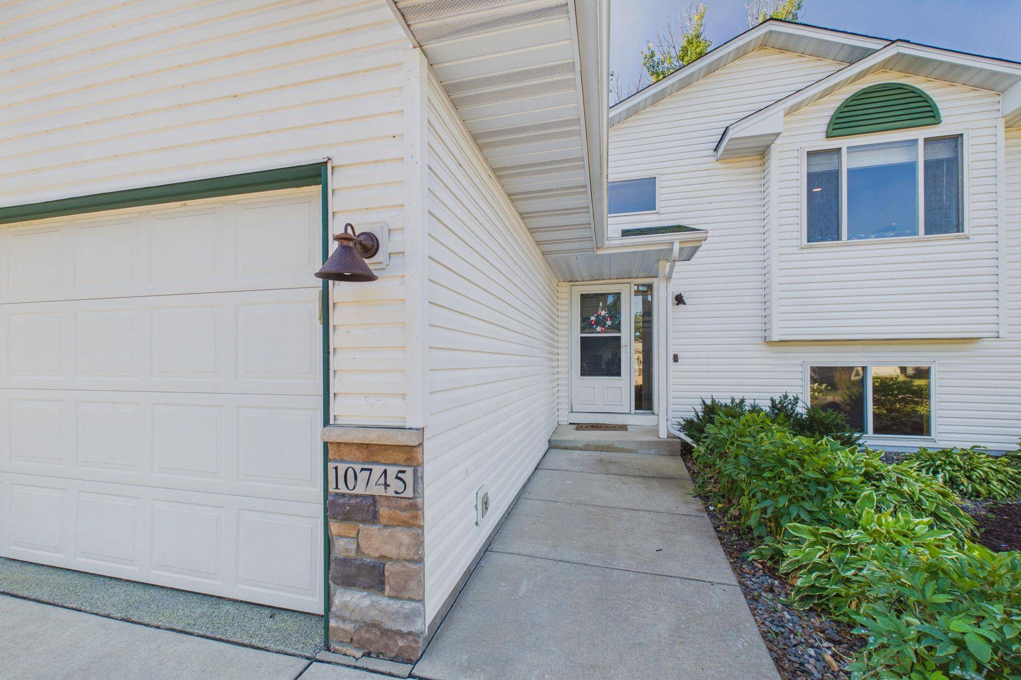 10745 Matthew DR, Chisago City, MN 55013