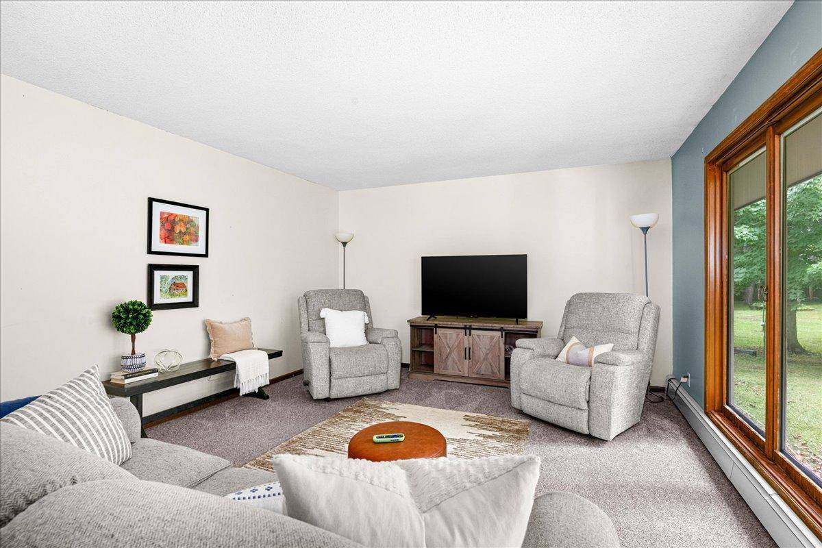 908 Jasper ST, Cloquet, MN 55720