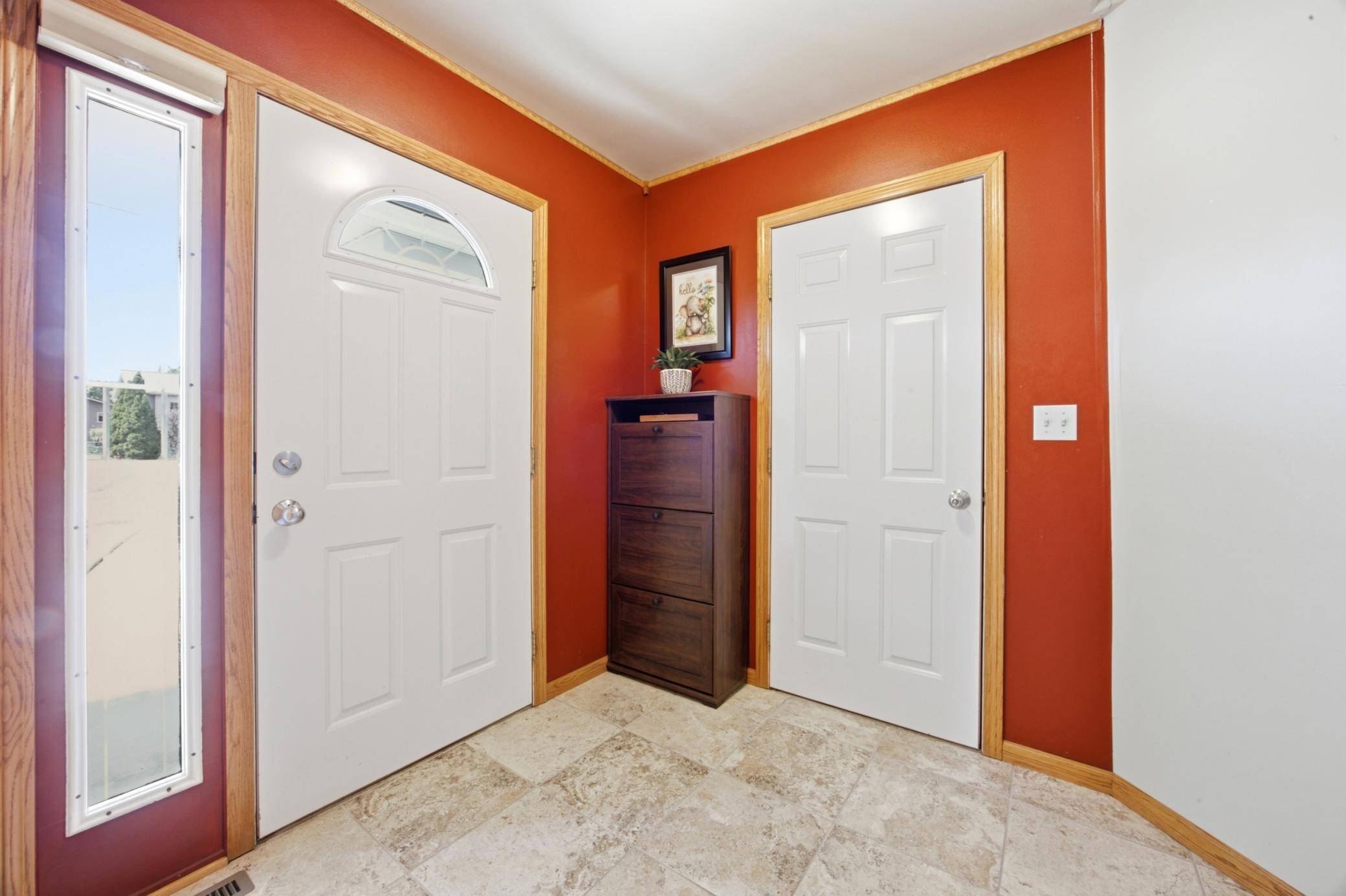 1206 18th ST N, Moorhead, MN 56560