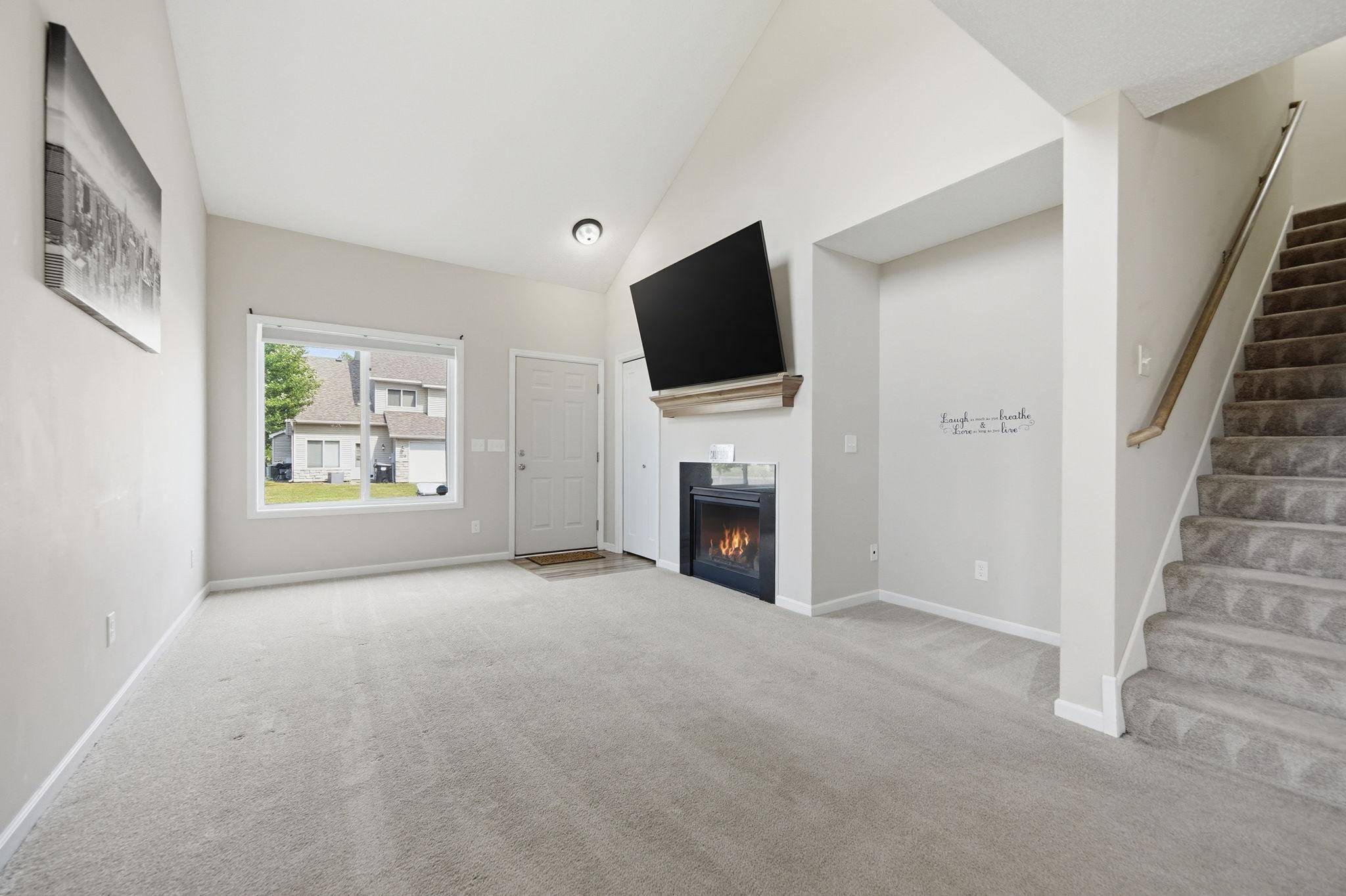 3854 232nd AVE NW #101, Saint Francis, MN 55070