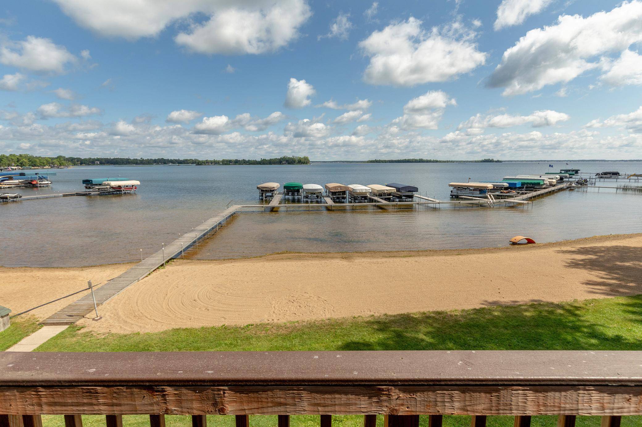 9212 Edgewater CIR S #202, Breezy Point, MN 56472