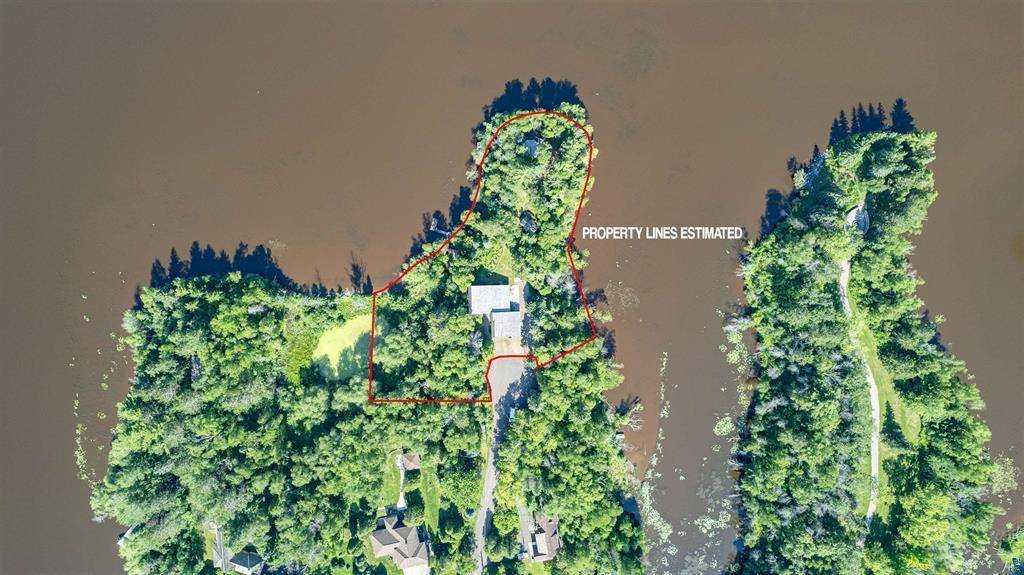 26 Saint Albans RD, Superior, WI 54880