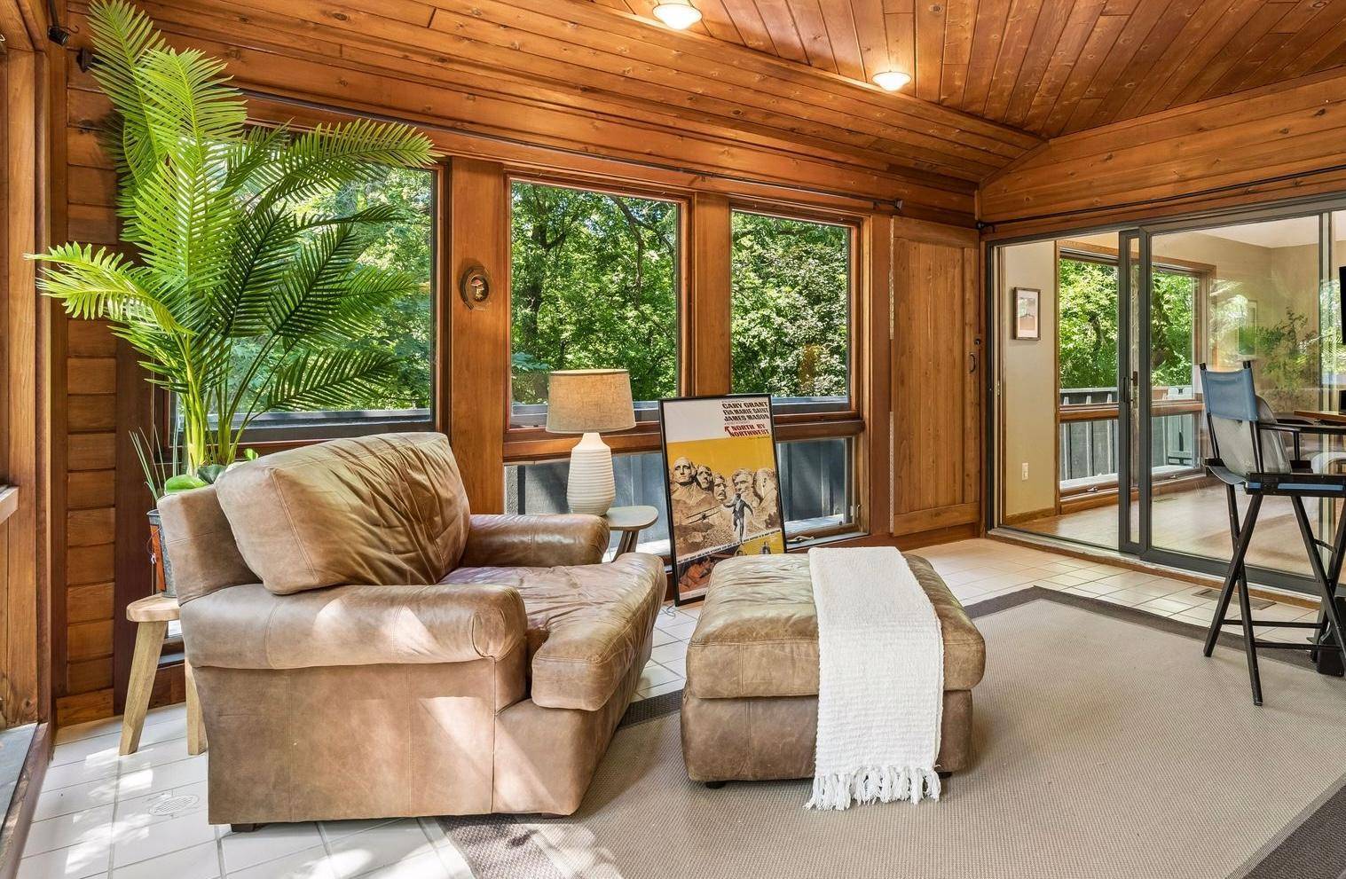 4643 Wild Canyon TRL, Woodbury, MN 55129