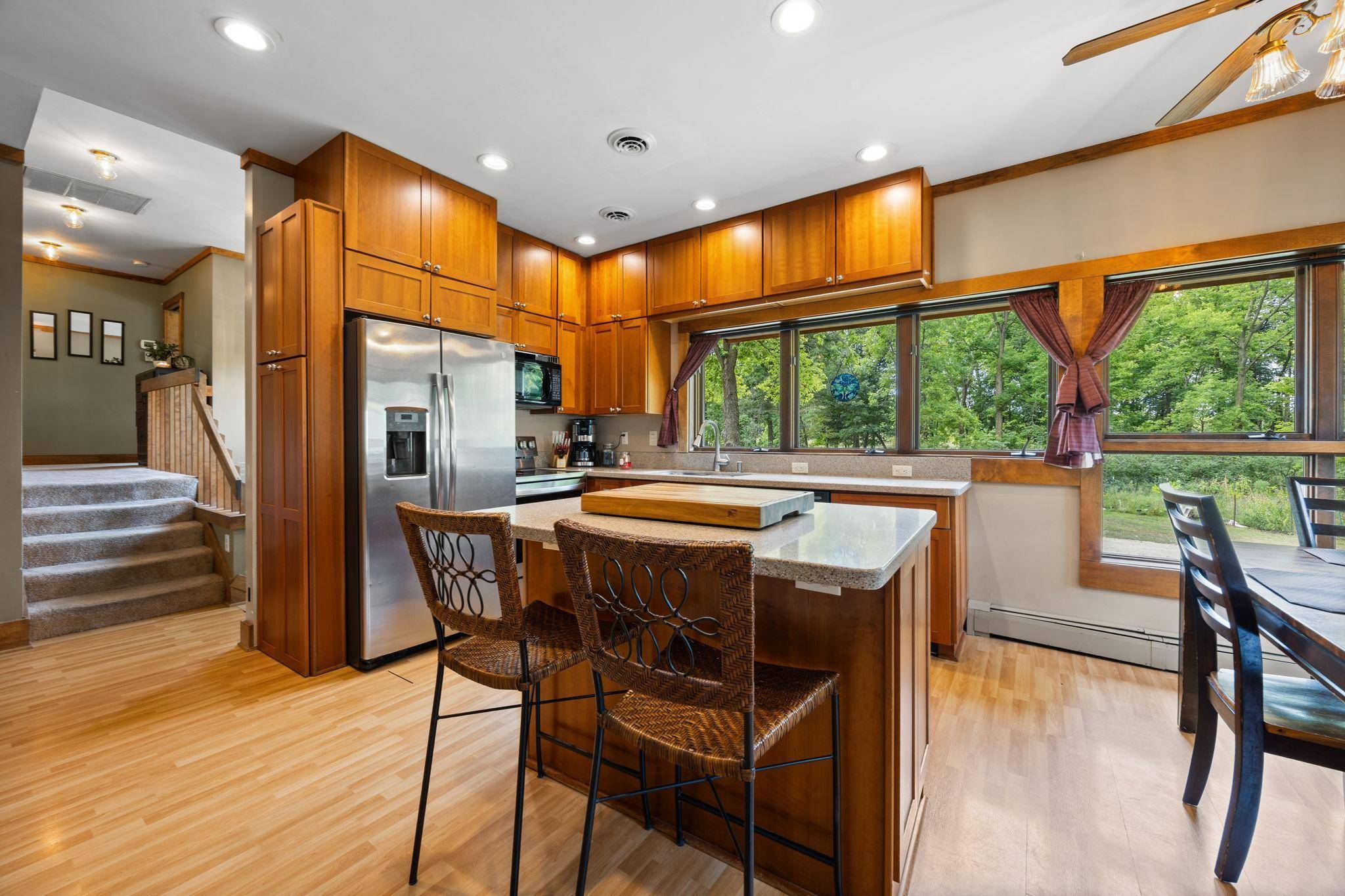 6093 County 24 BLVD, Cannon Falls, MN 55009