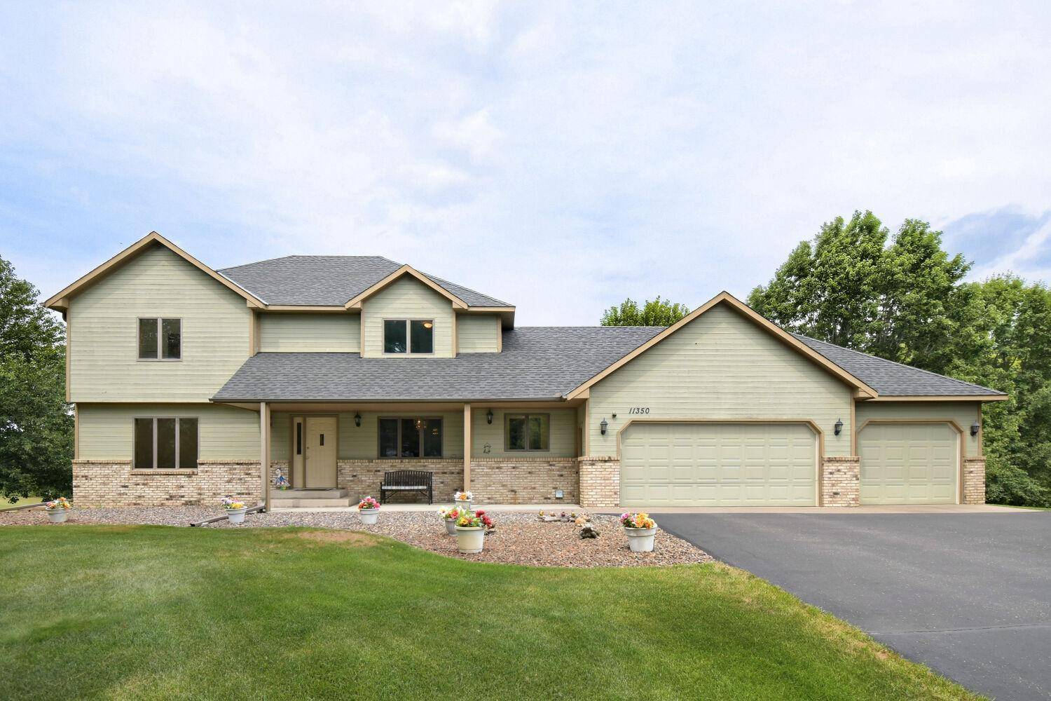 11350 12th ST N, Lake Elmo, MN 55042