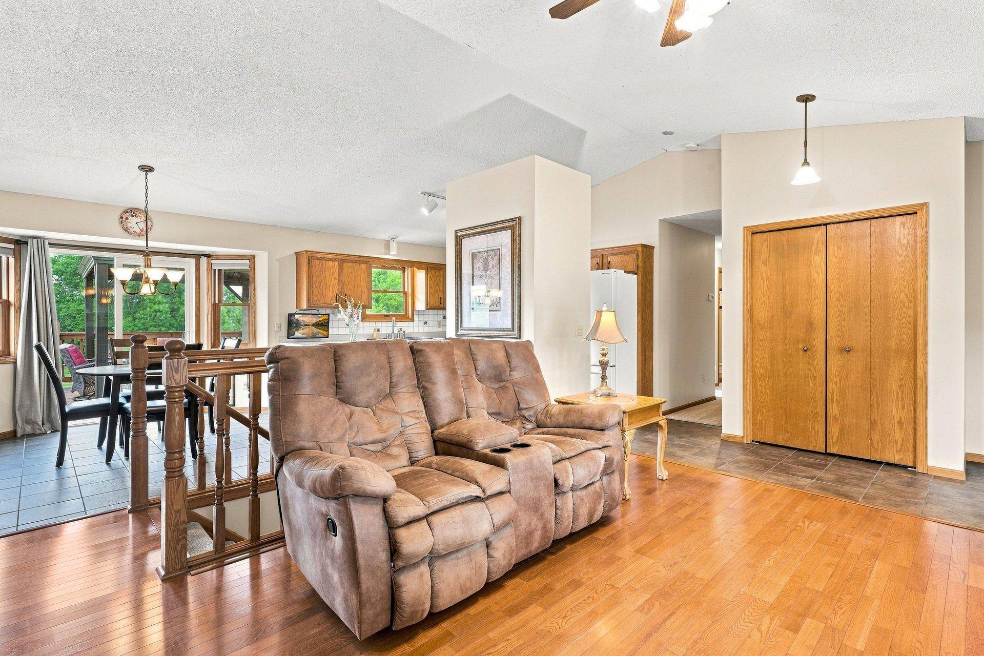 17314 Greentree PATH, Lakeville, MN 55044