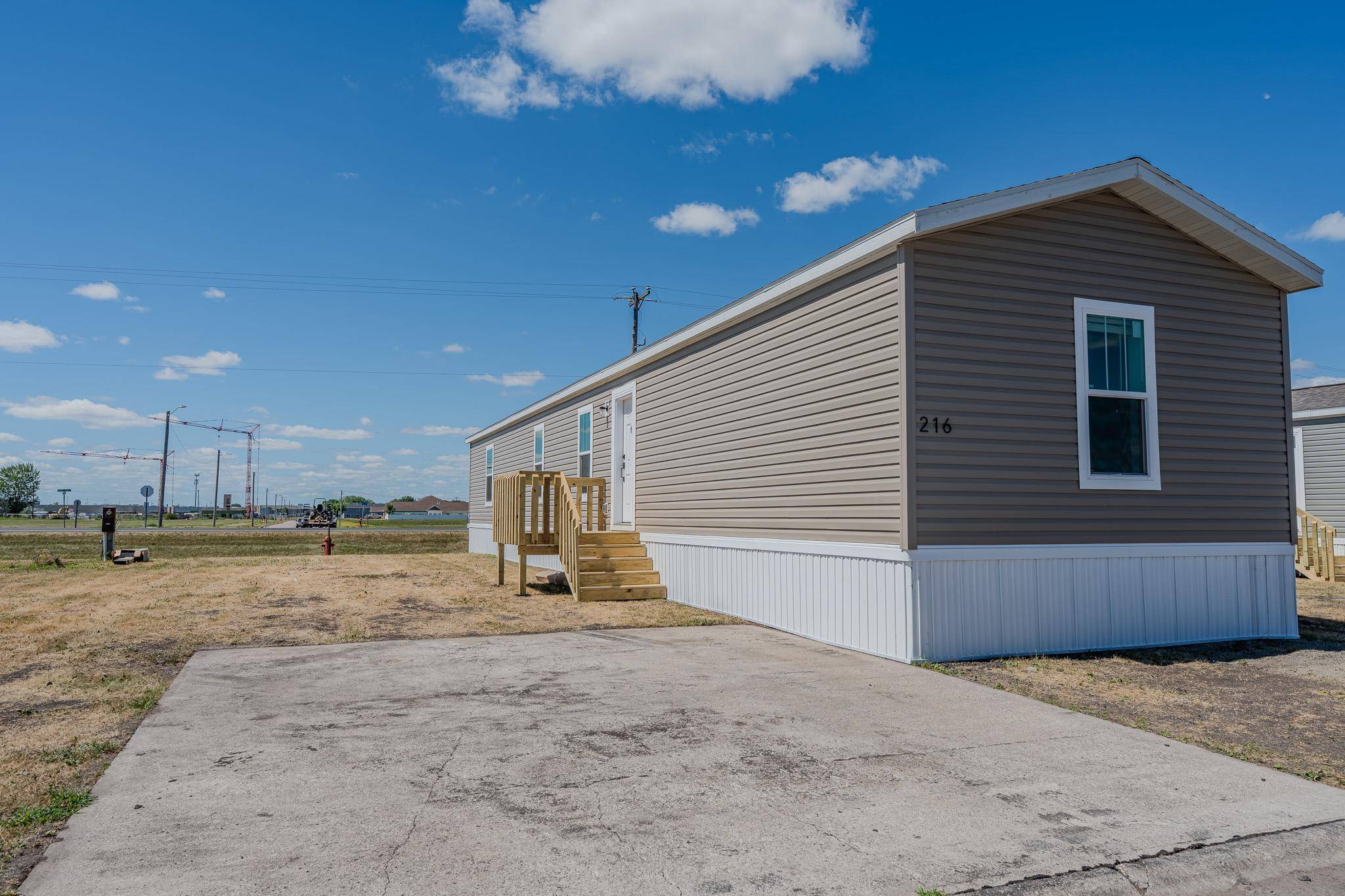 216 8th ST NW, Dilworth, MN 56529