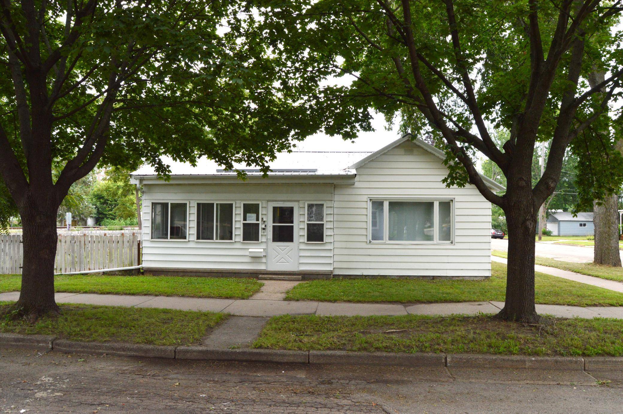 574 Wilson ST, Winona, MN 55987