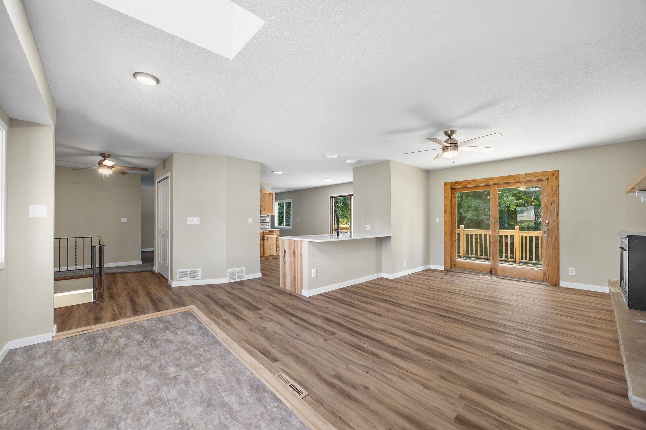 7101 Willow RD, Maple Grove, MN 55369