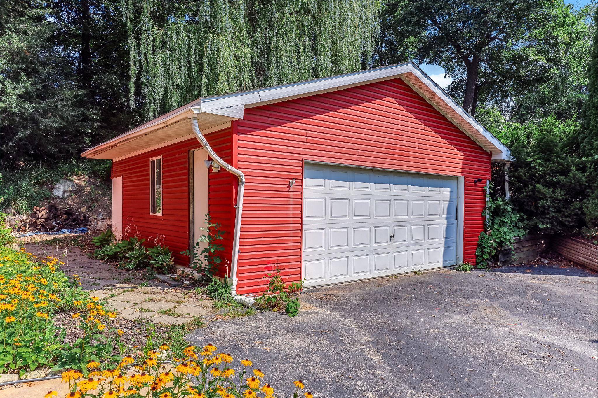 1801 Goldfinch PL, Buffalo, MN 55313