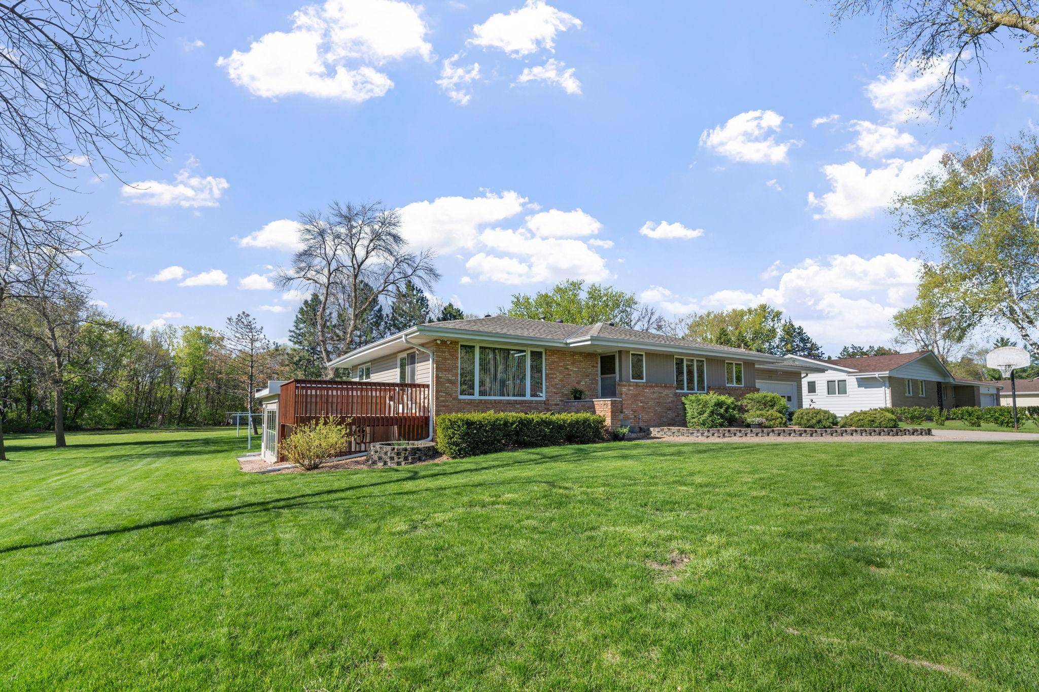 616 Elm AVE SE, Montgomery, MN 56069