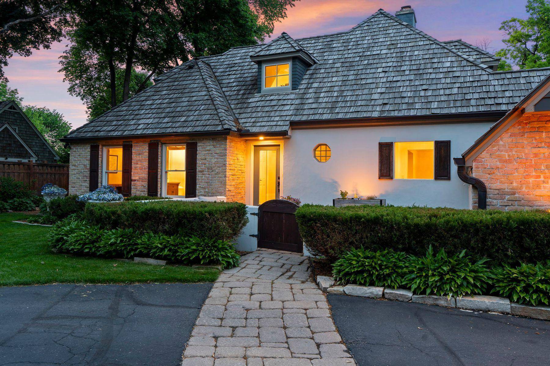 5404 Interlachen BLVD, Edina, MN 55436