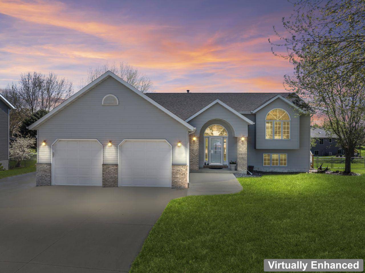 465 8th ST SW, Plainview, MN 55964