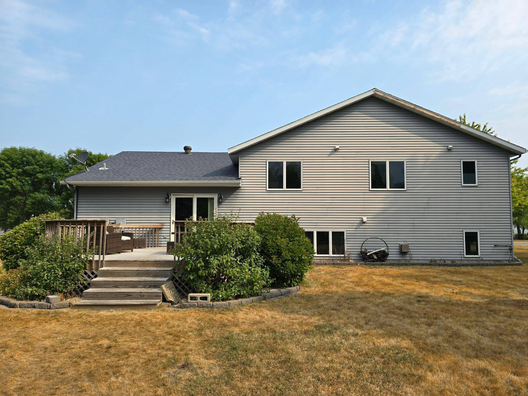 1101 5th AVE SE, Barnesville, MN 56514