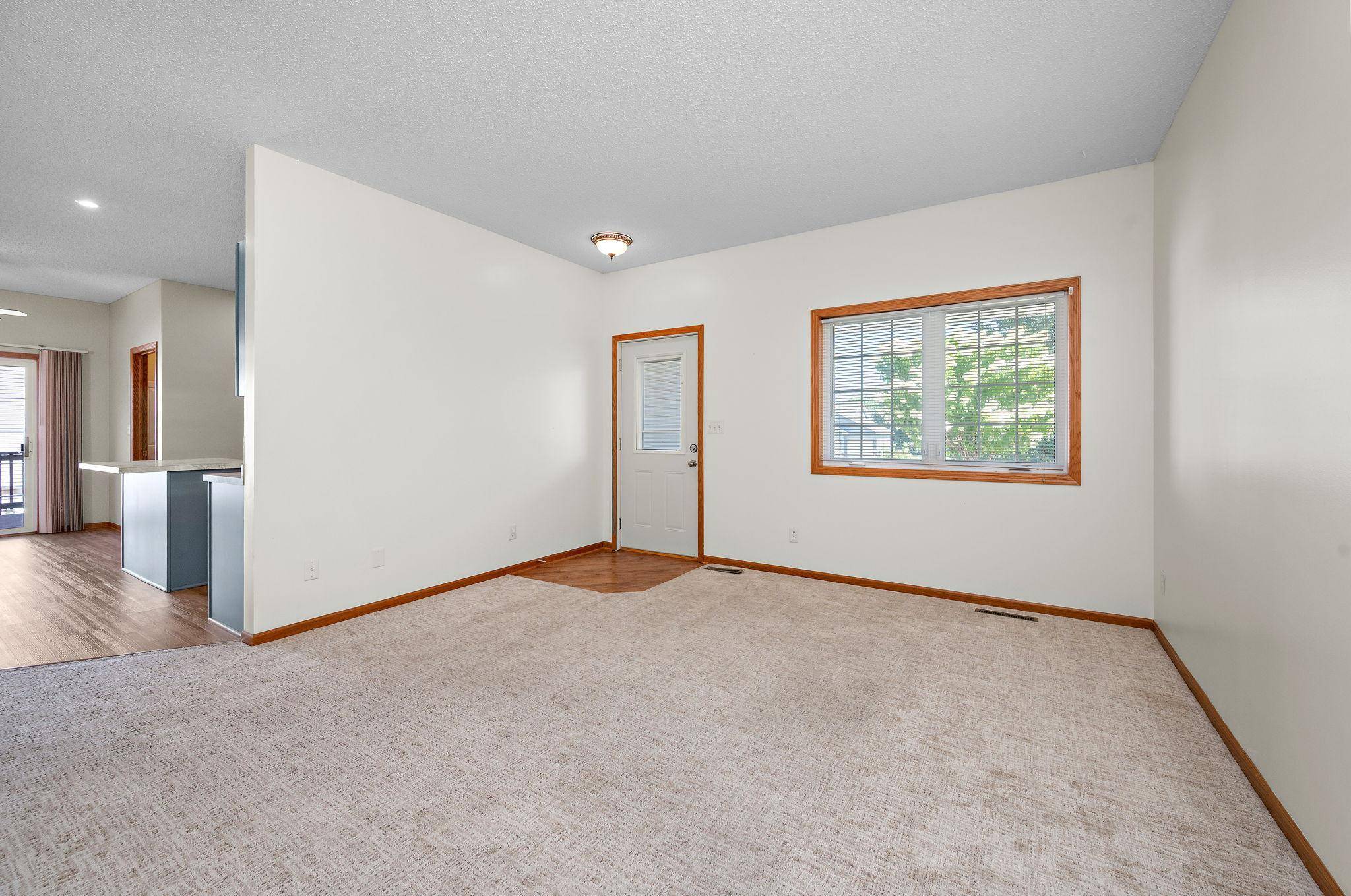 524 Eagle Lake RD S, Big Lake, MN 55309