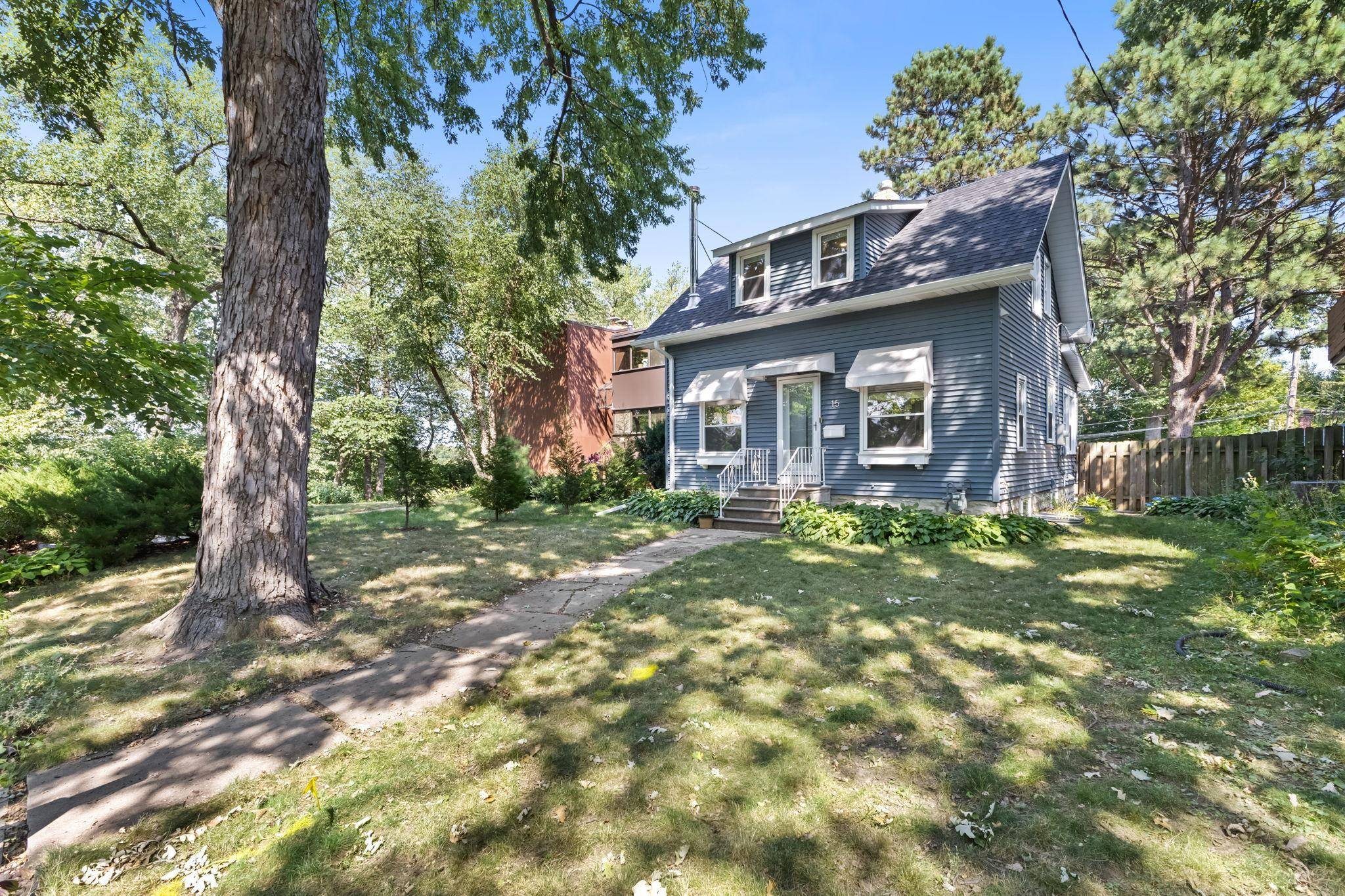 15 Sheridan AVE S, Minneapolis, MN 55405