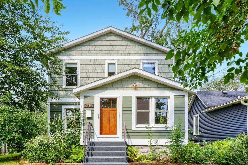 4887 Stewart AVE, White Bear Lake, MN 55110