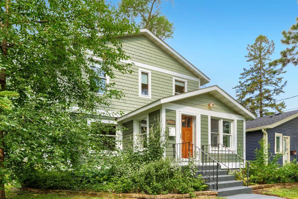 4887 Stewart AVE, White Bear Lake, MN 55110