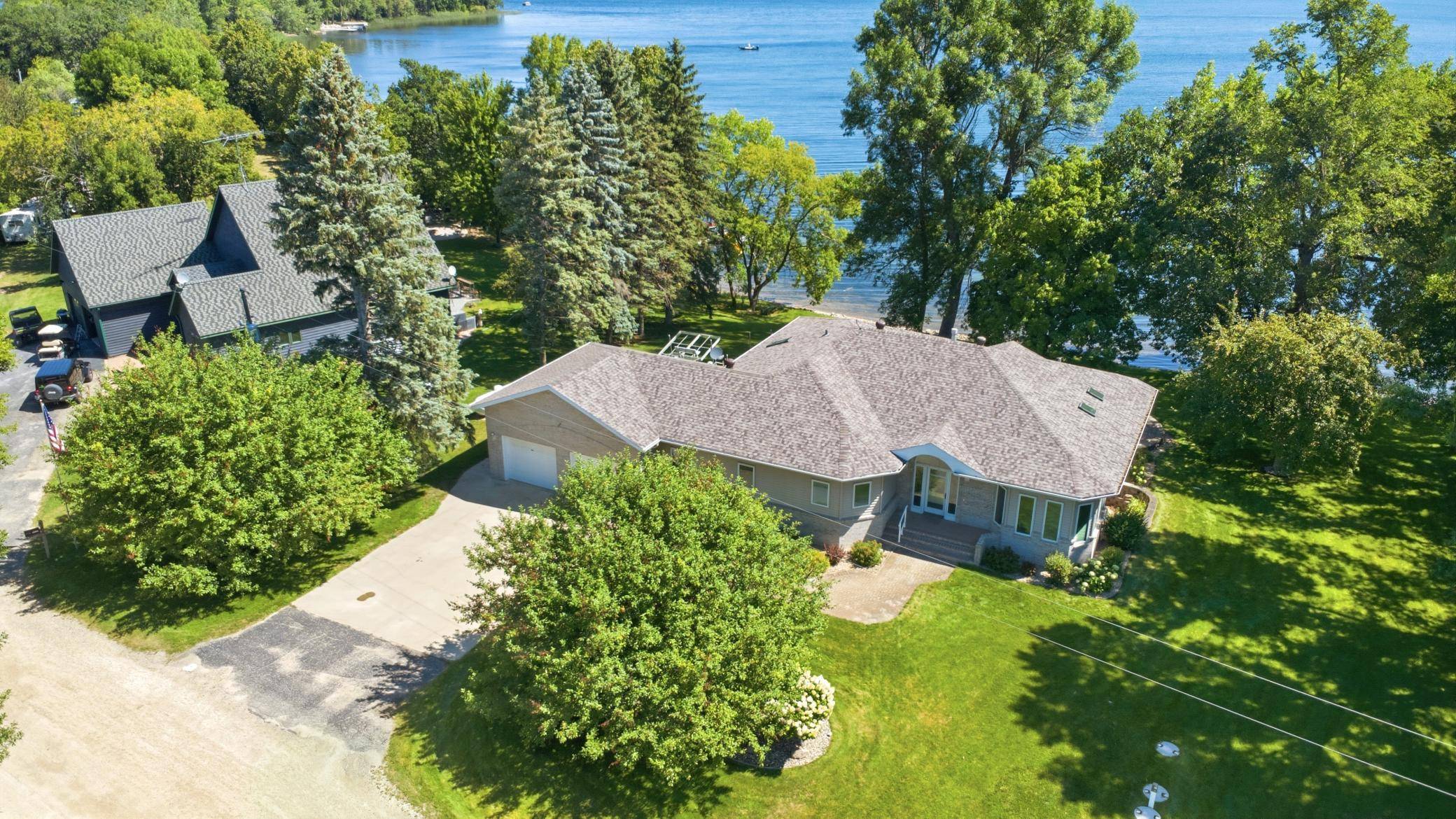 19401 428th AVE, Frazee, MN 56544