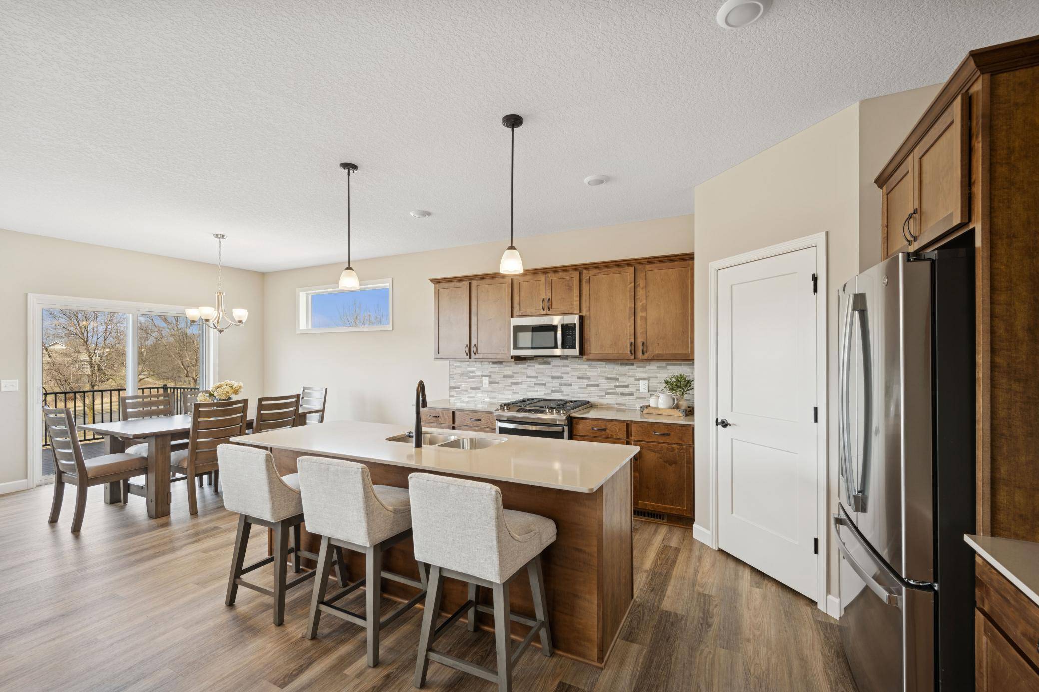 7861 Kettering Creek CT, Greenfield, MN 55373