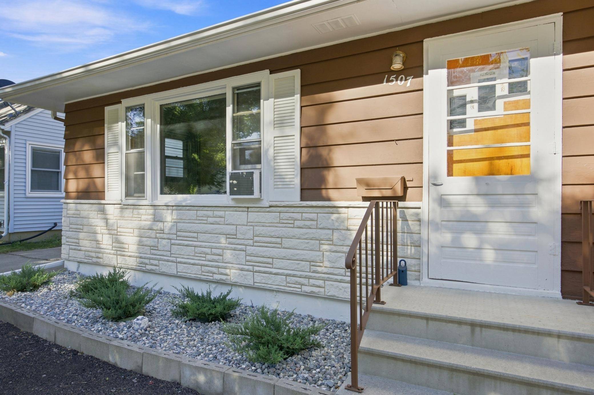 1507 14th ST S, Fargo, ND 58103