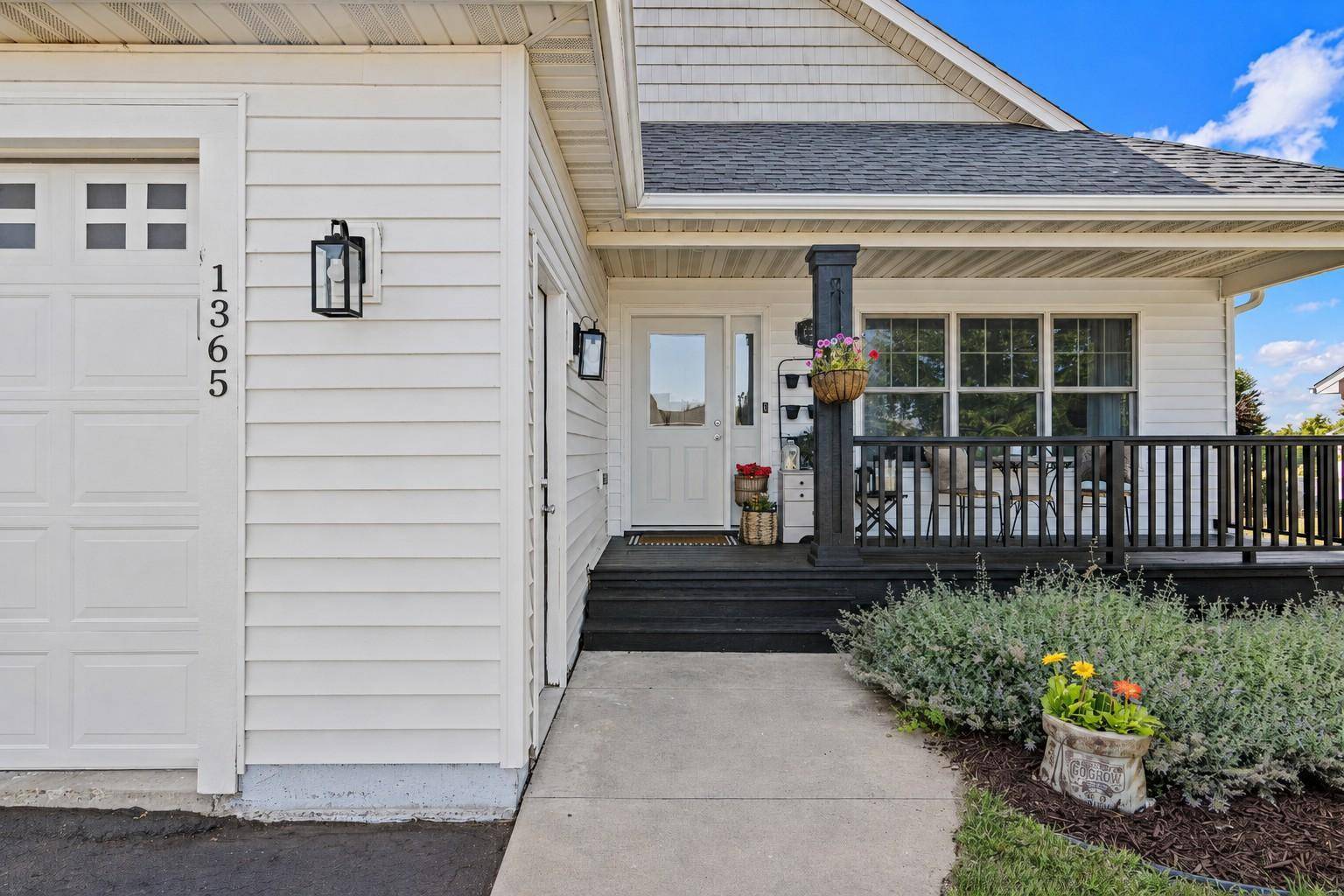 1365 Martin CT, New Richmond, WI 54017