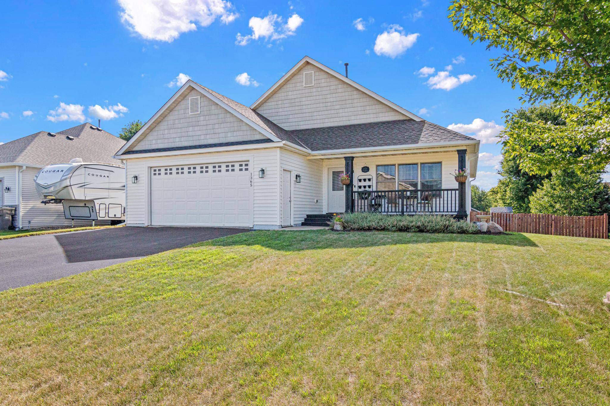 1365 Martin CT, New Richmond, WI 54017