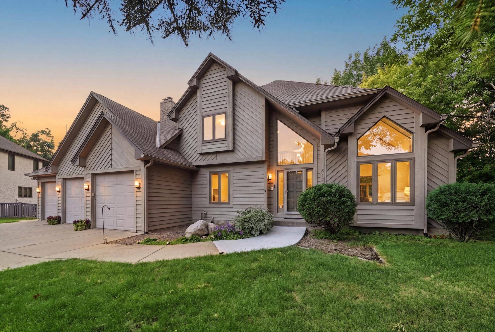 6170 Dallas LN N, Plymouth, MN 55446