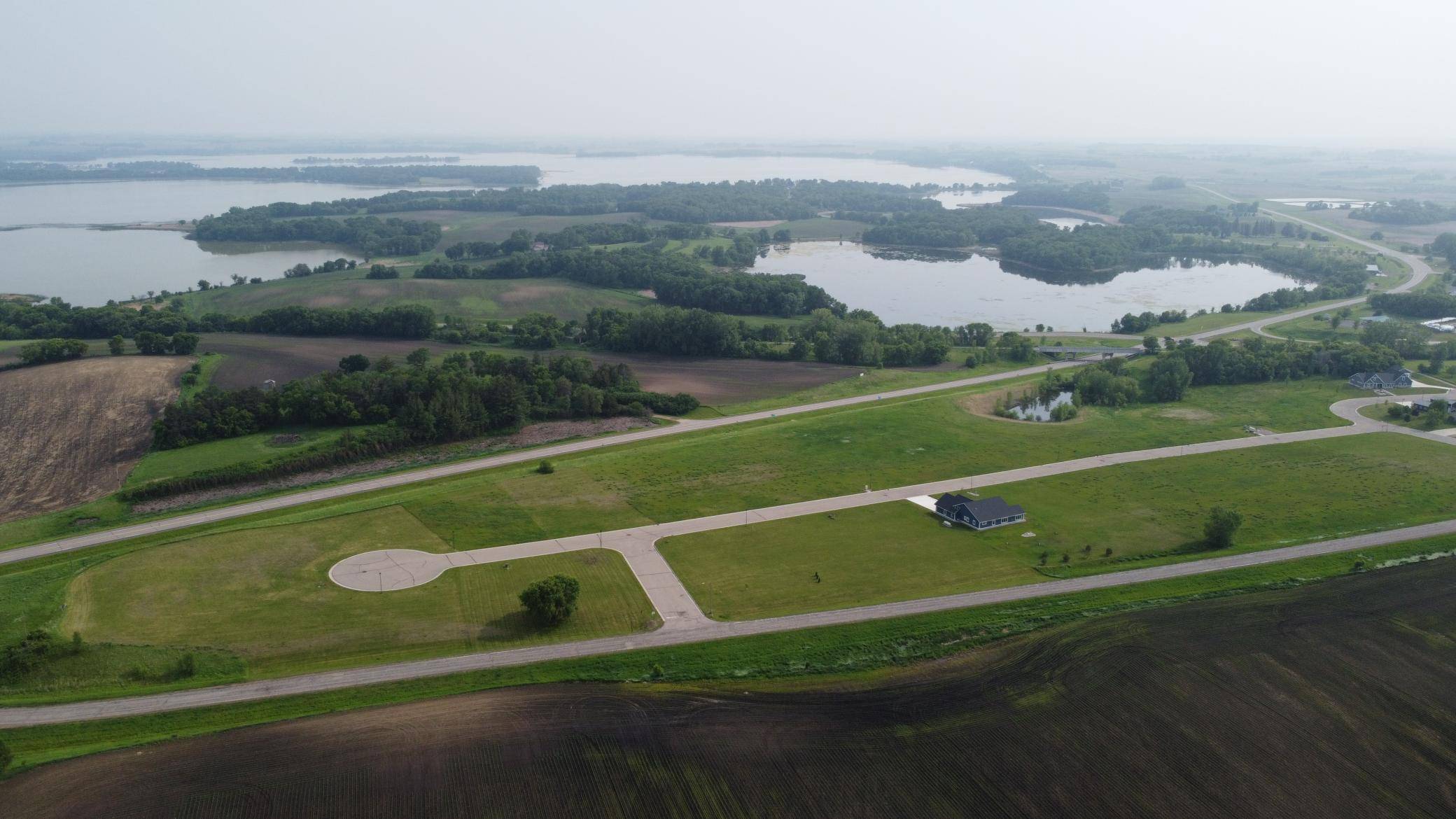 404 Prairie CIR, Ashby, MN 56309