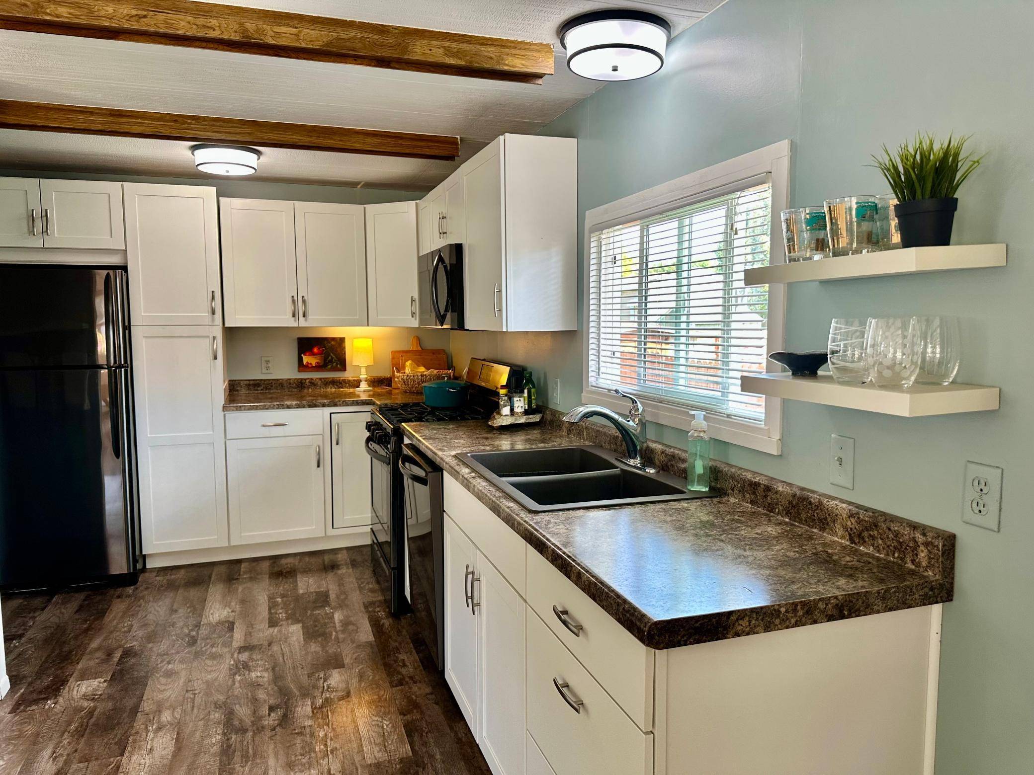 929 W Iowa ST, Lake City, MN 55041