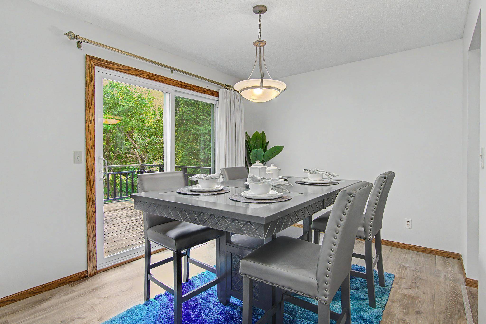 7432 Drew AVE N, Brooklyn Park, MN 55443