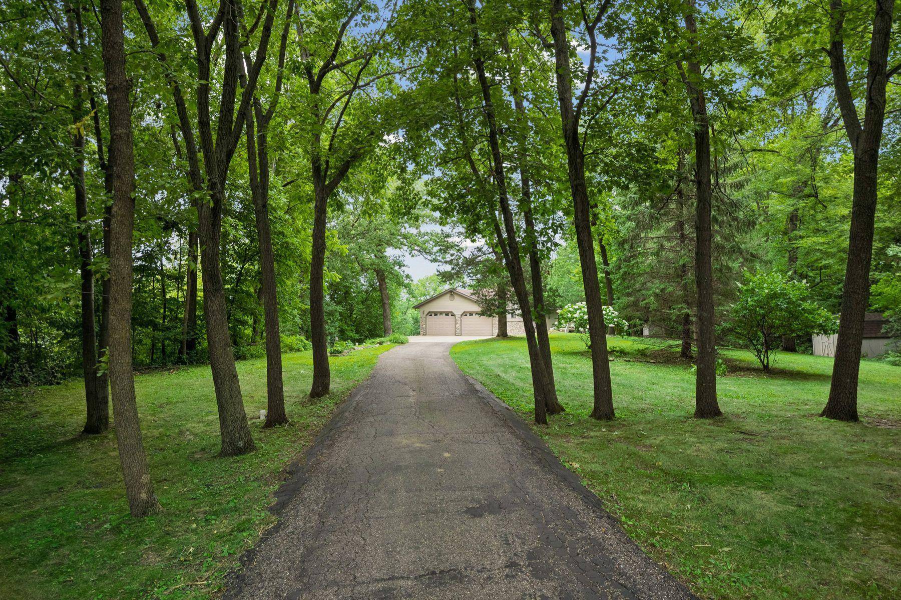 15704 109th ST NW, South Haven, MN 55382