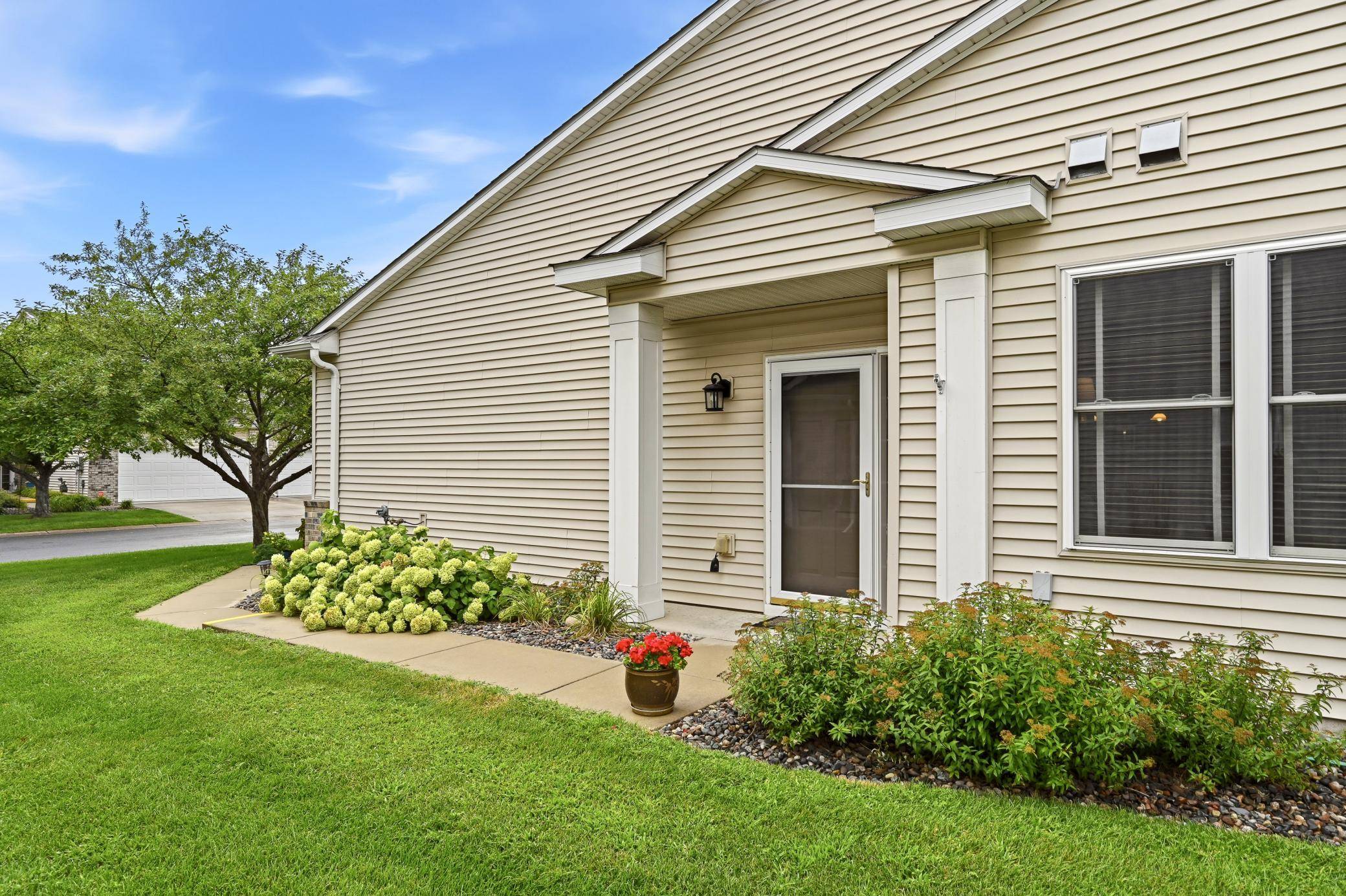 11263 Hastings ST NE, Blaine, MN 55449