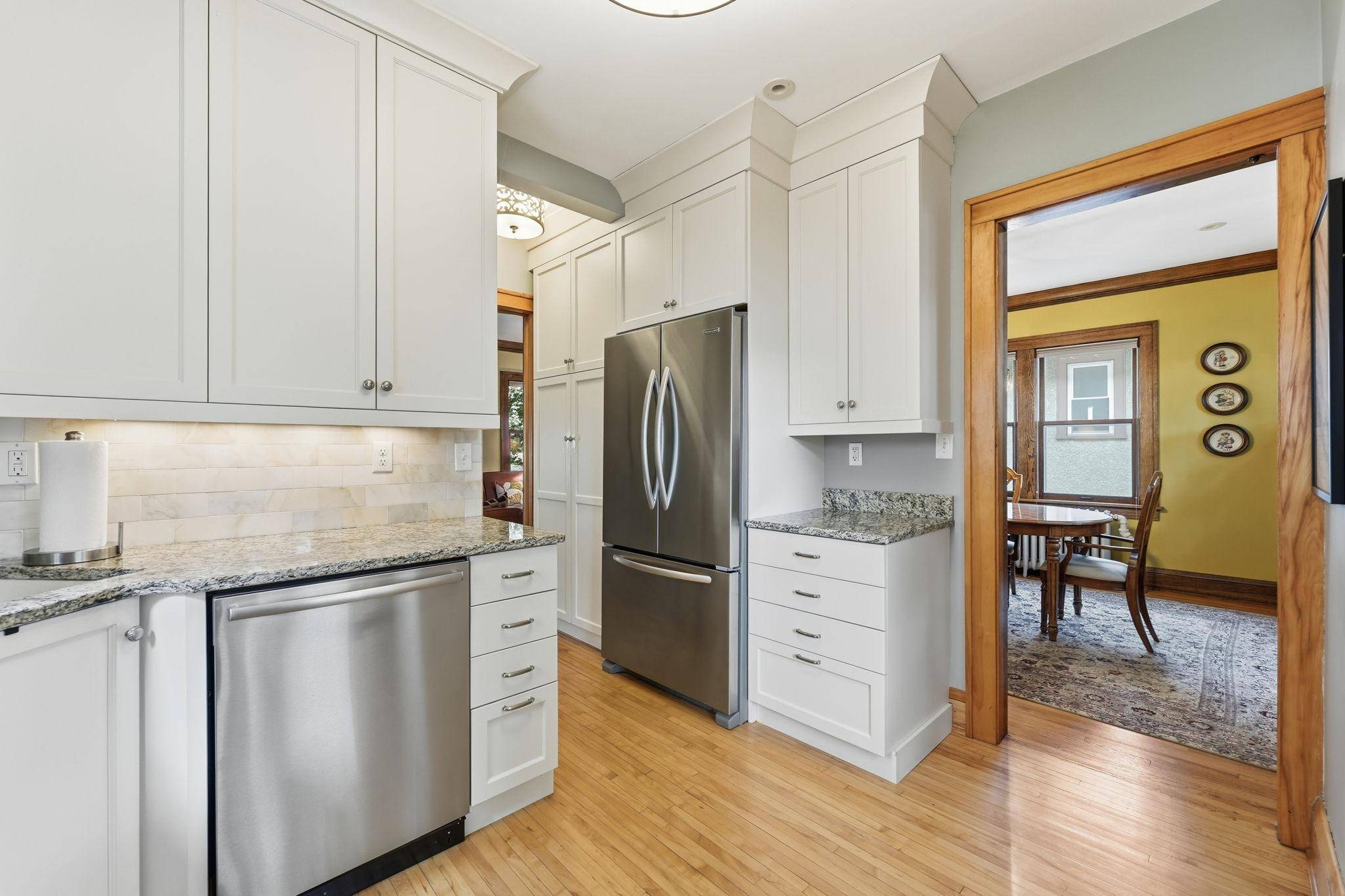 2166 Palace AVE, Saint Paul, MN 55105