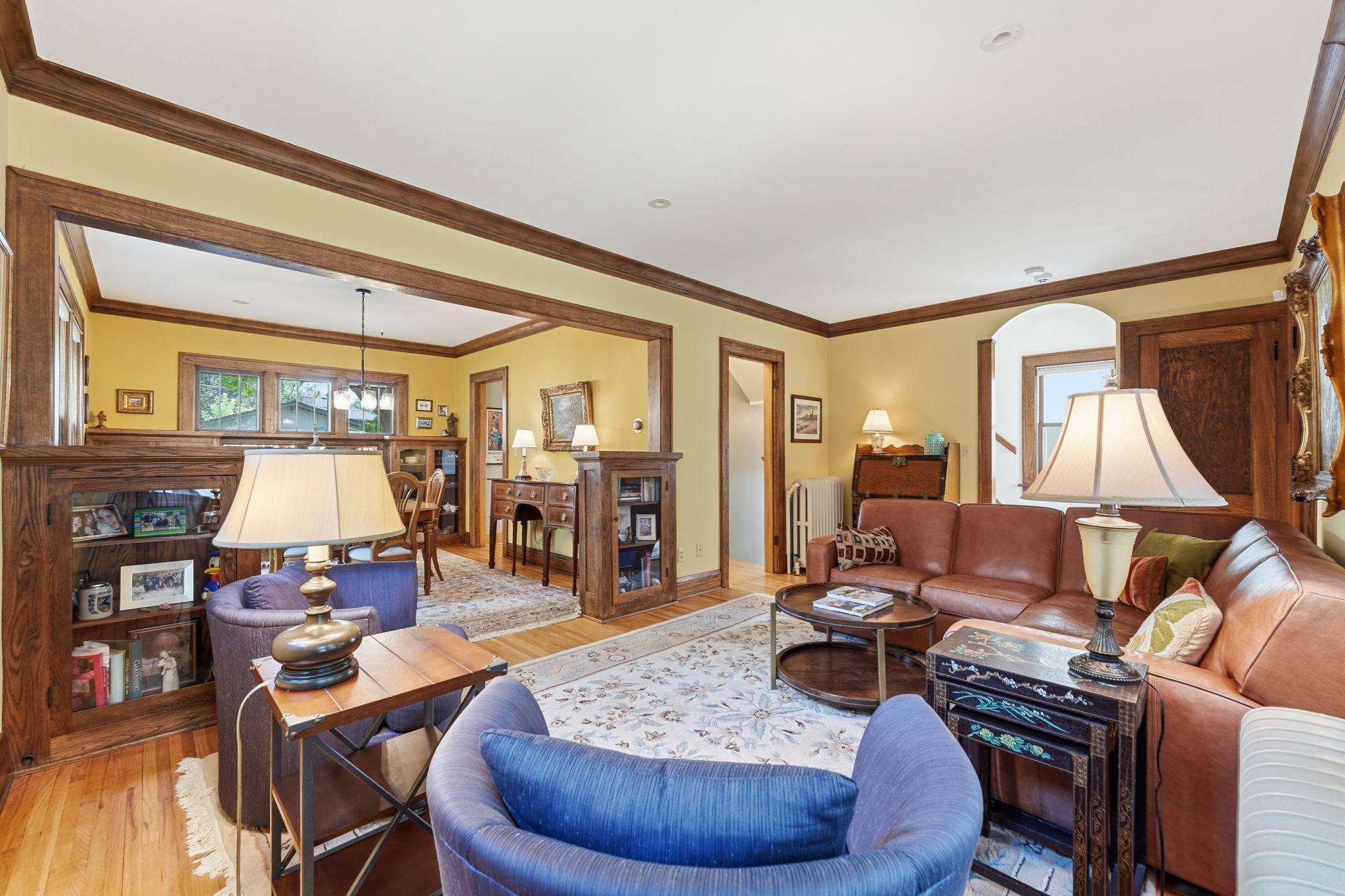2166 Palace AVE, Saint Paul, MN 55105