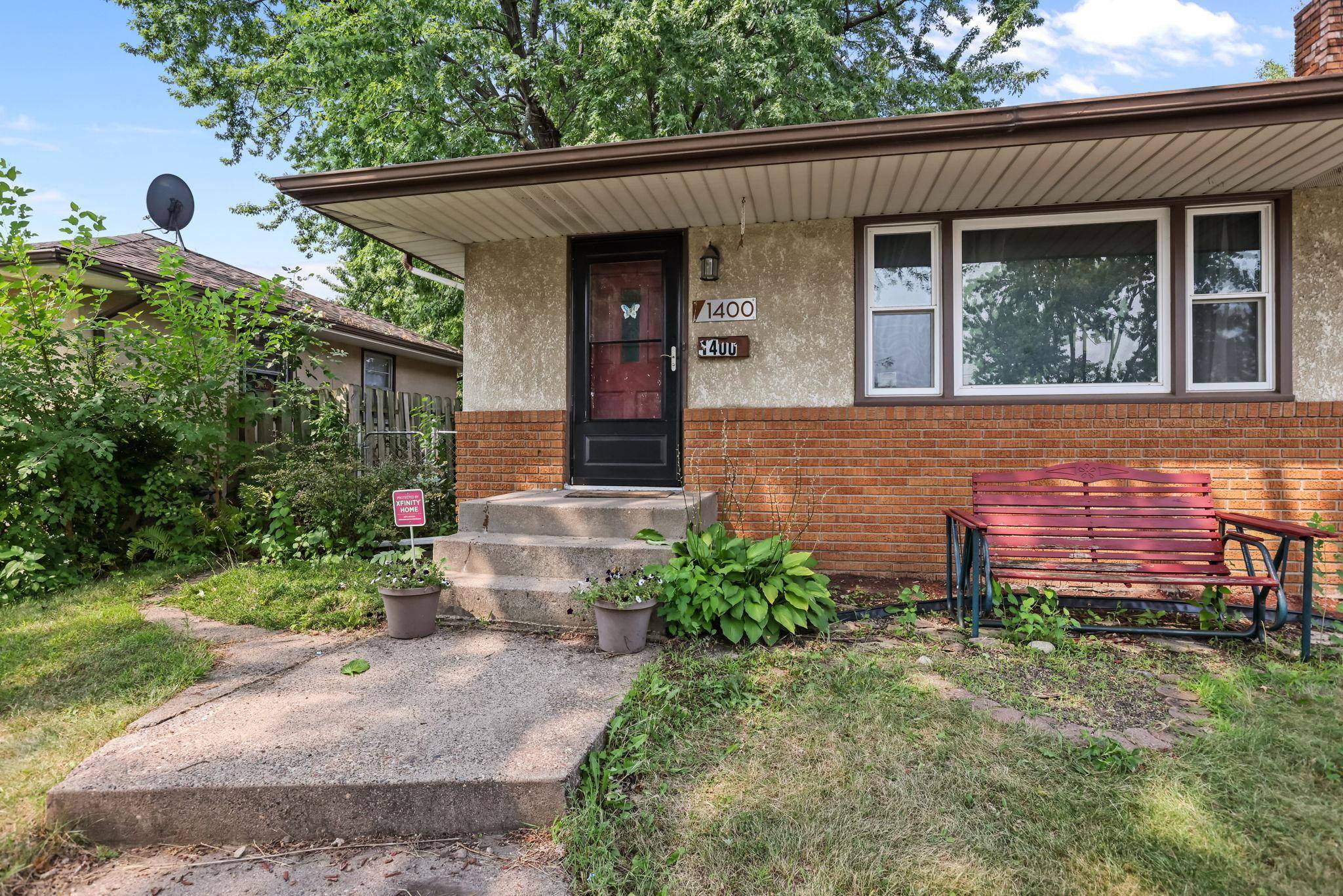 1400 7th AVE S, South Saint Paul, MN 55075