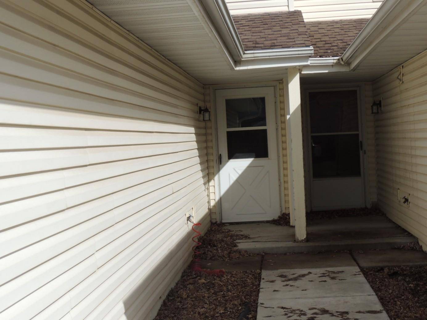 2932 67th LN N, Brooklyn Center, MN 55430