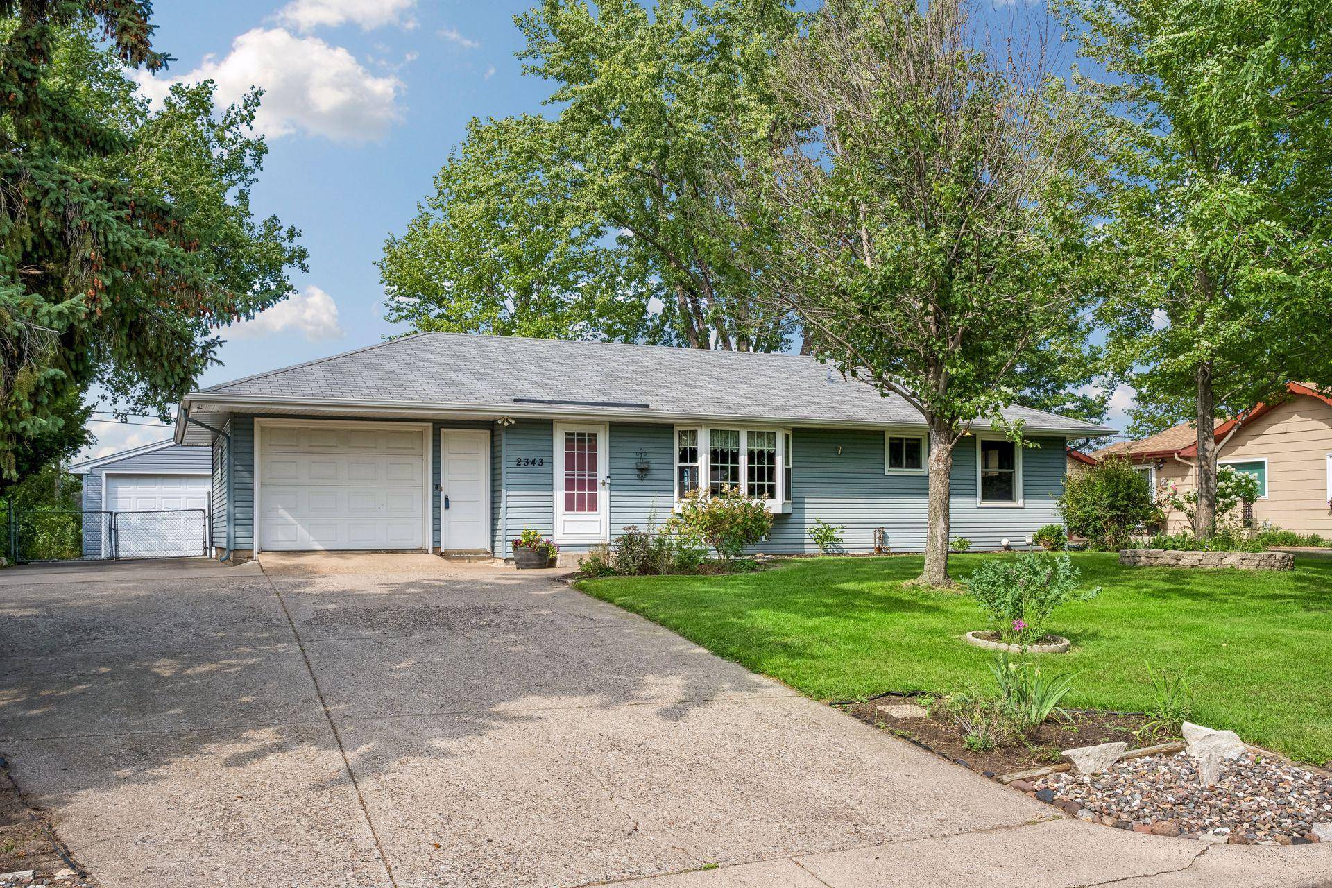 2343 115th AVE NW, Coon Rapids, MN 55433