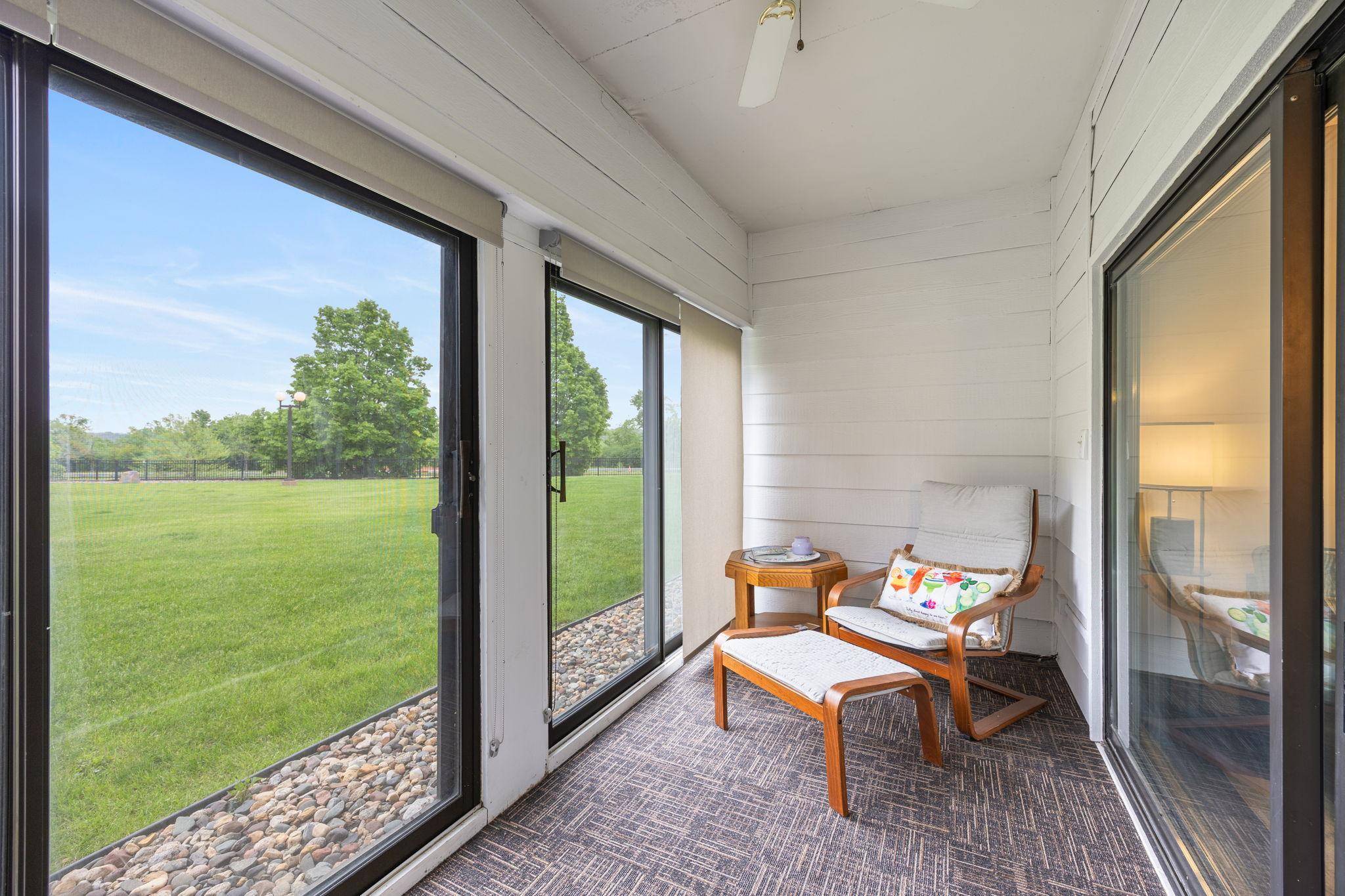 2275 Youngman AVE #106W, Saint Paul, MN 55116