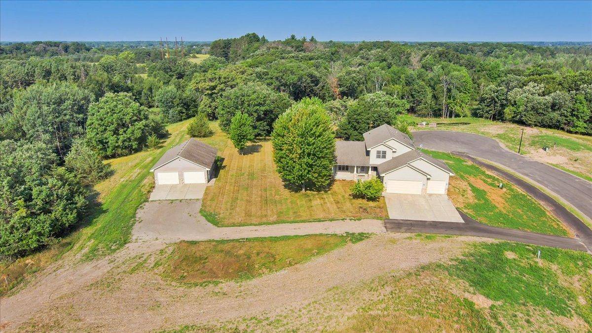 13480 217th AVE NW, Elk River, MN 55330