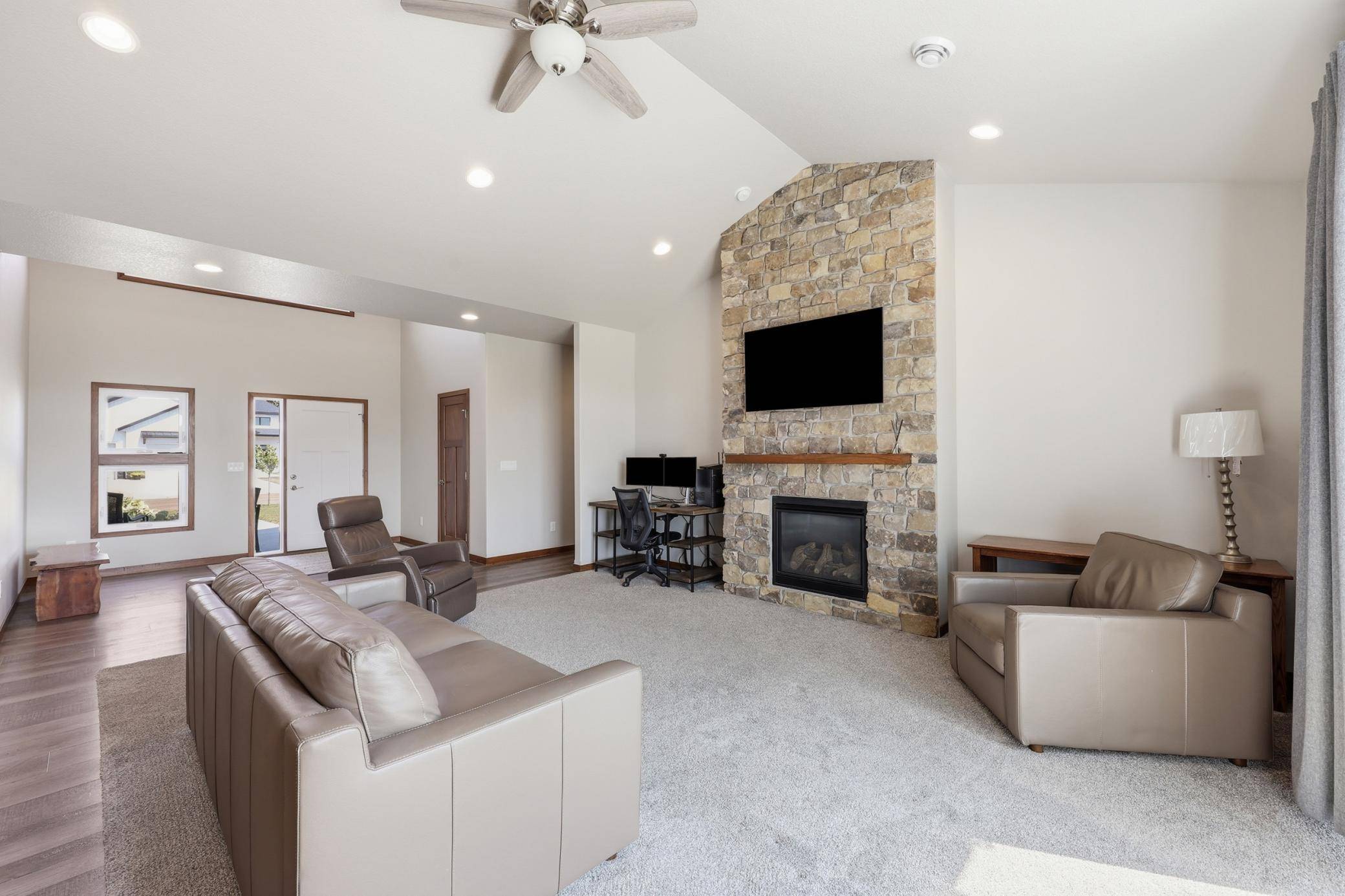 1229 Southview DR SW, Glyndon, MN 56547